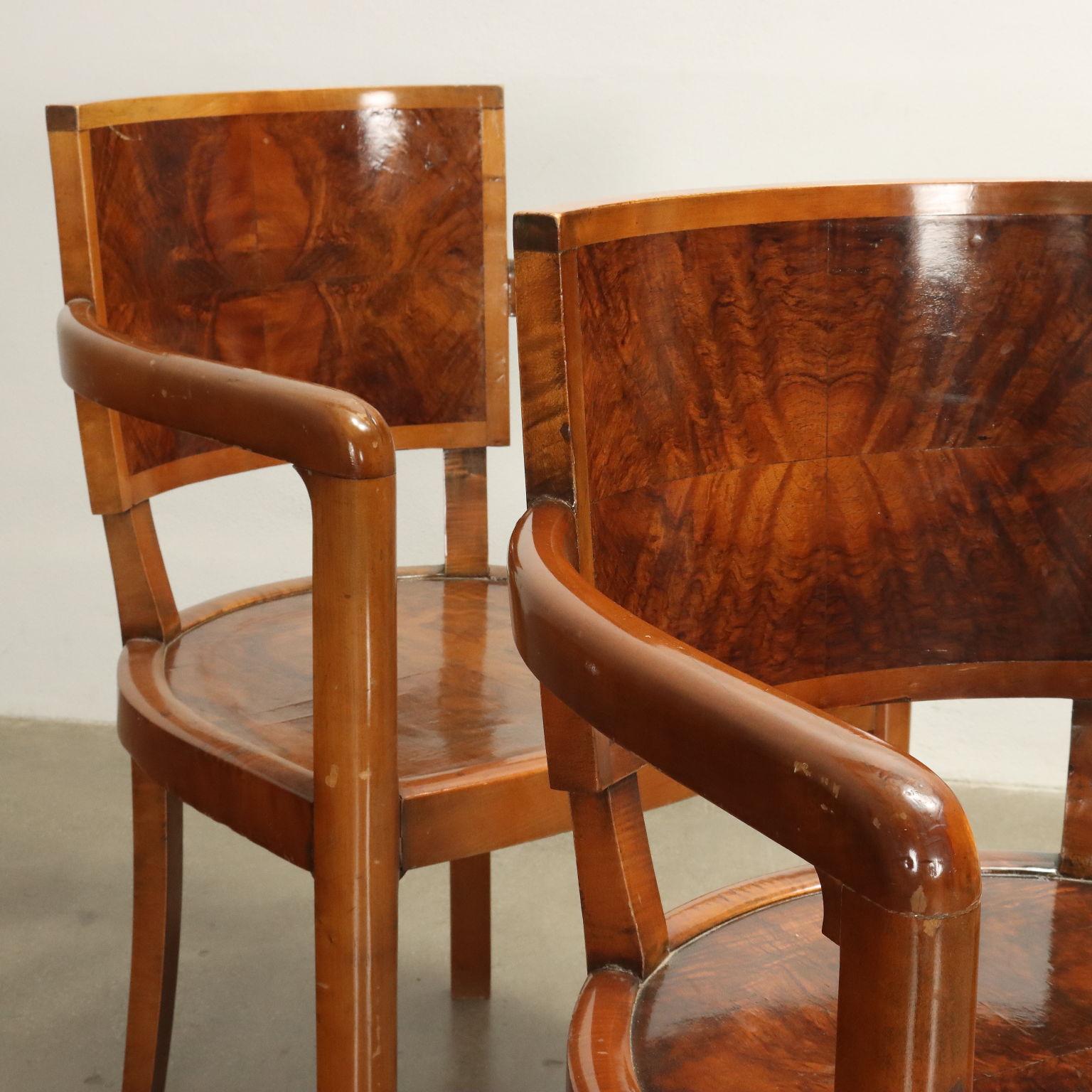 Mid-Century Modern Gruppo quattro sedie Anni 40 For Sale