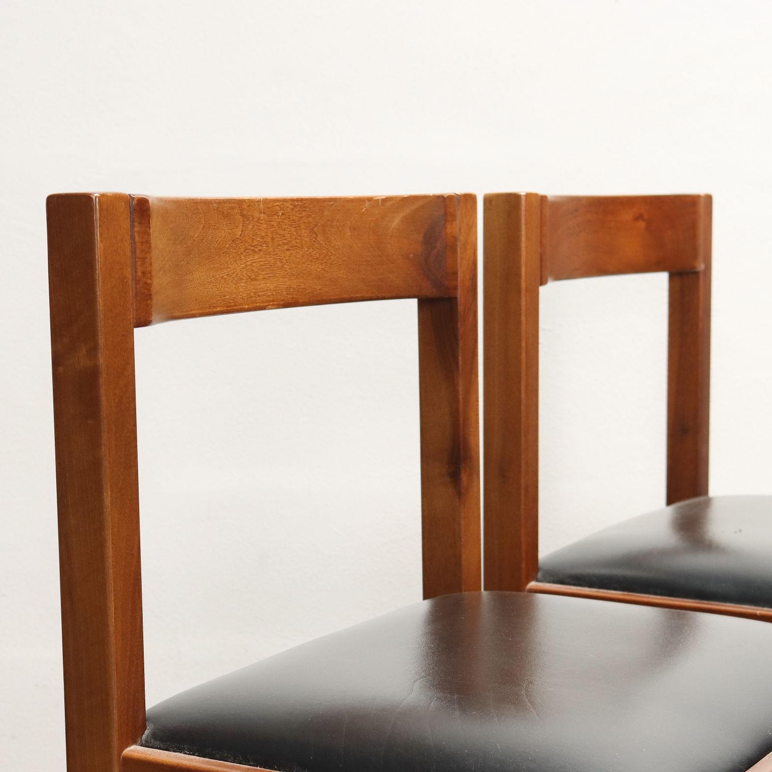 Italian Group Four Chairs 70s-80s Years For Sale