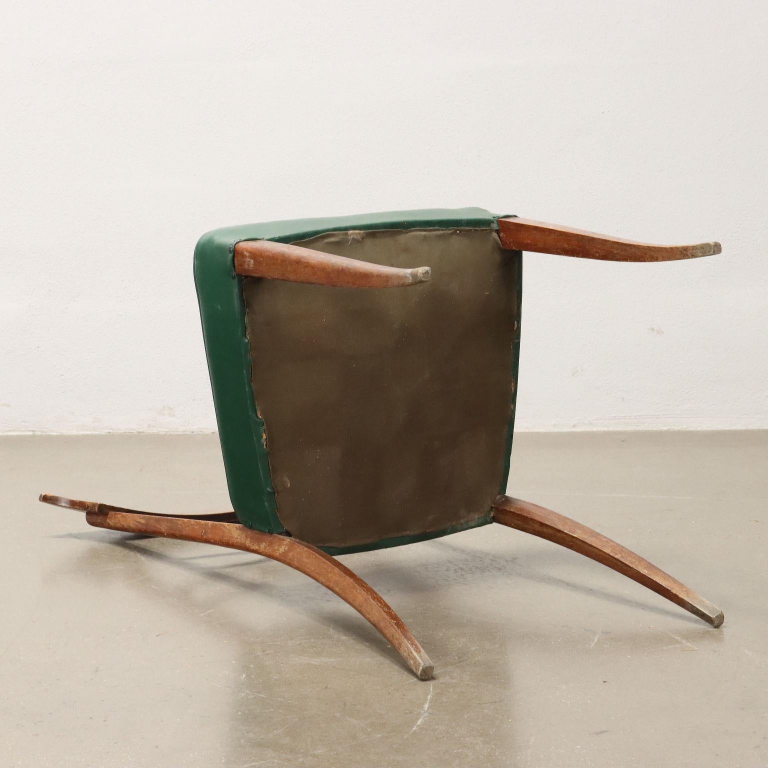Group of six Chairs and two armchairs 1950s beech and green leatherette For Sale 3