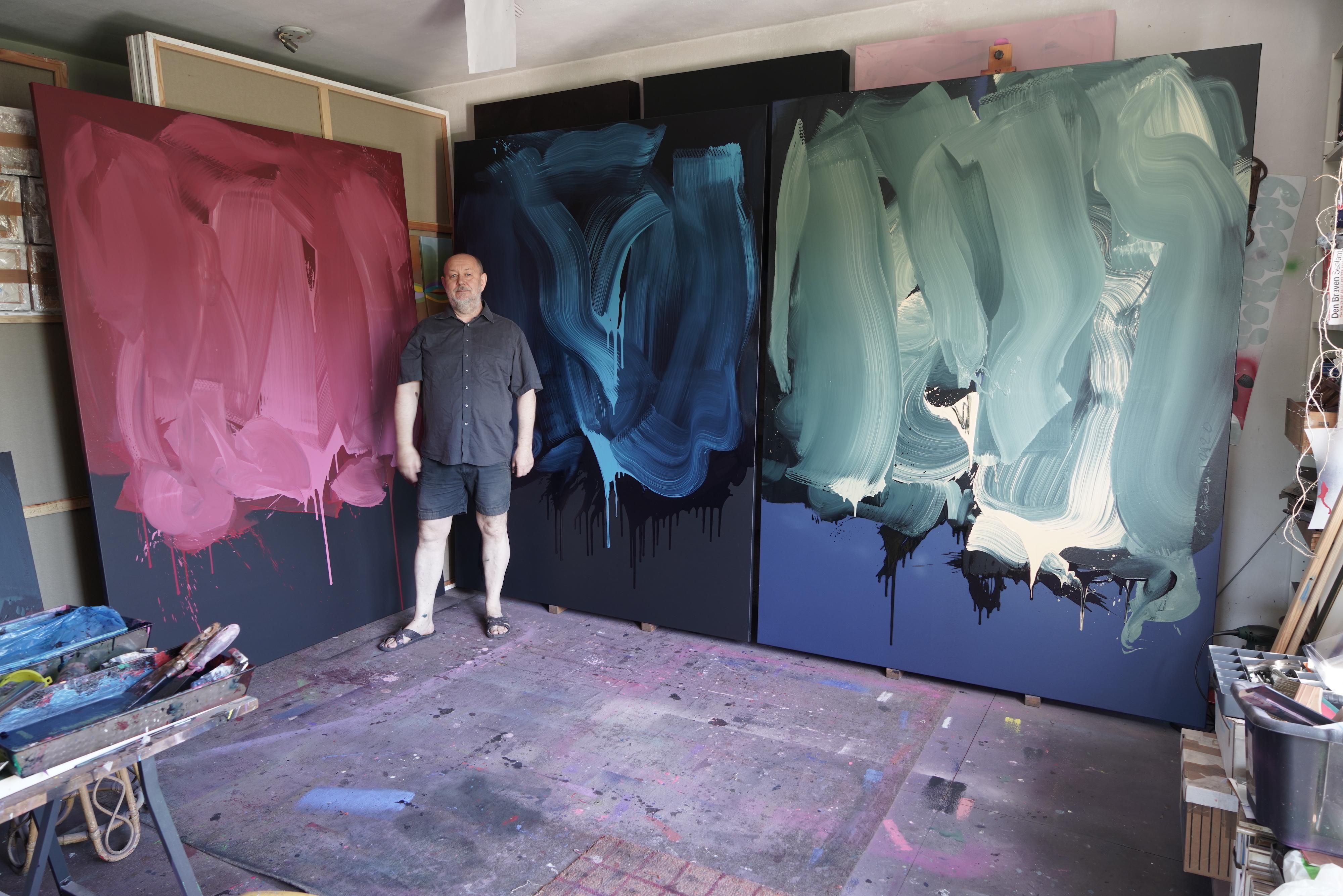 Série de blouses bleues - Expression colorée, peinture à l'huile au format XXL - Contemporain Painting par Grzegorz Radecki