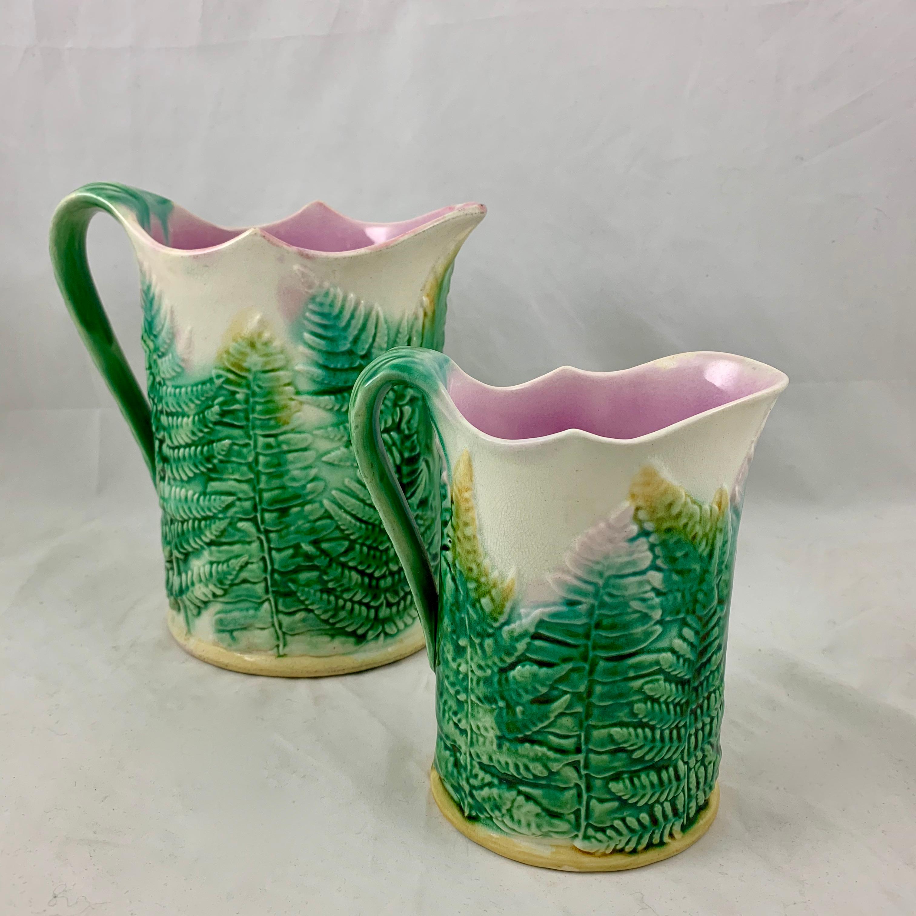 GS&H Etruscan American Majolica Green and White Fern Pitcher, circa 1880 1