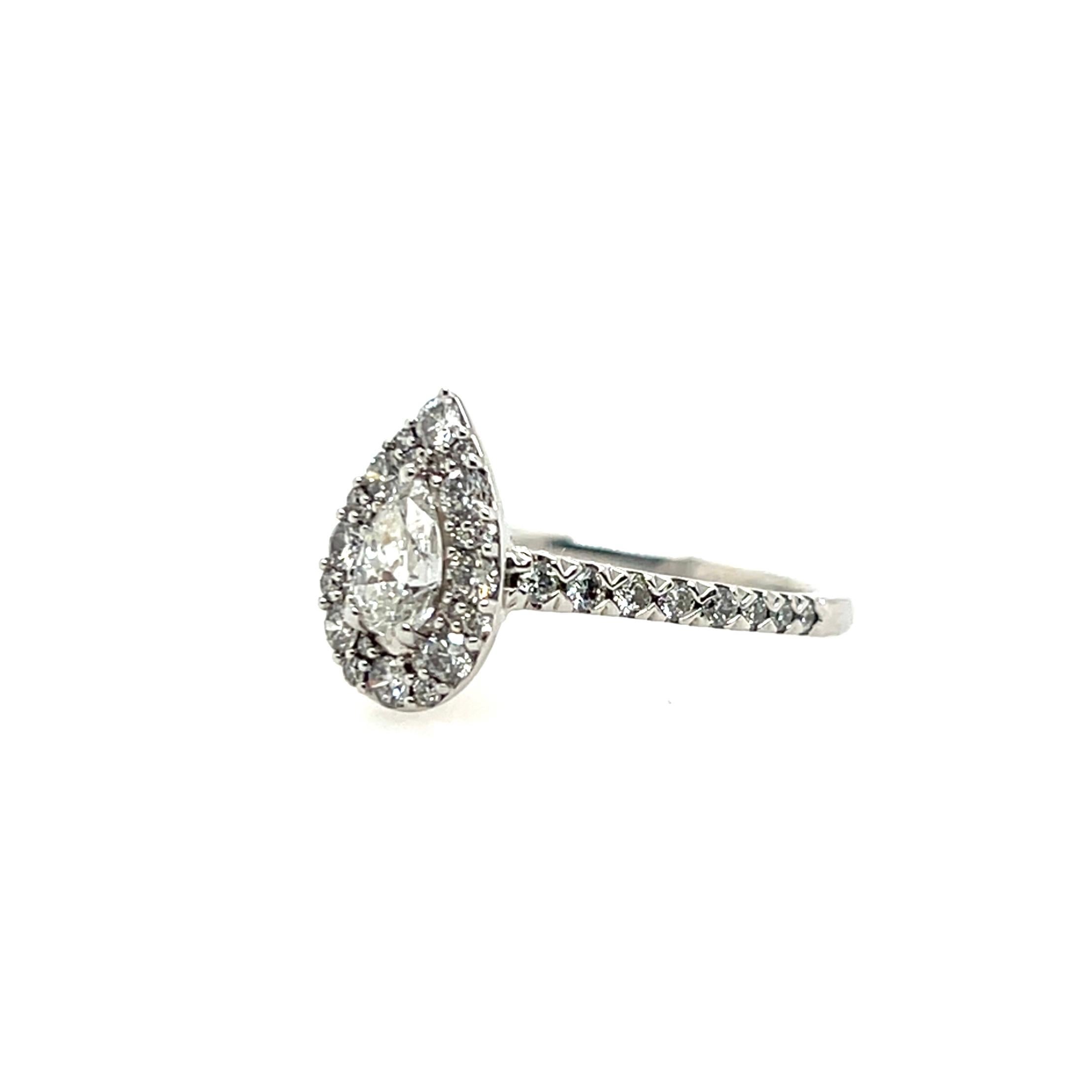 GSI Certified 1.00 CTW Pear Diamond Halo 14k White Gold Engagement Ring In Good Condition For Sale In Towson, MD