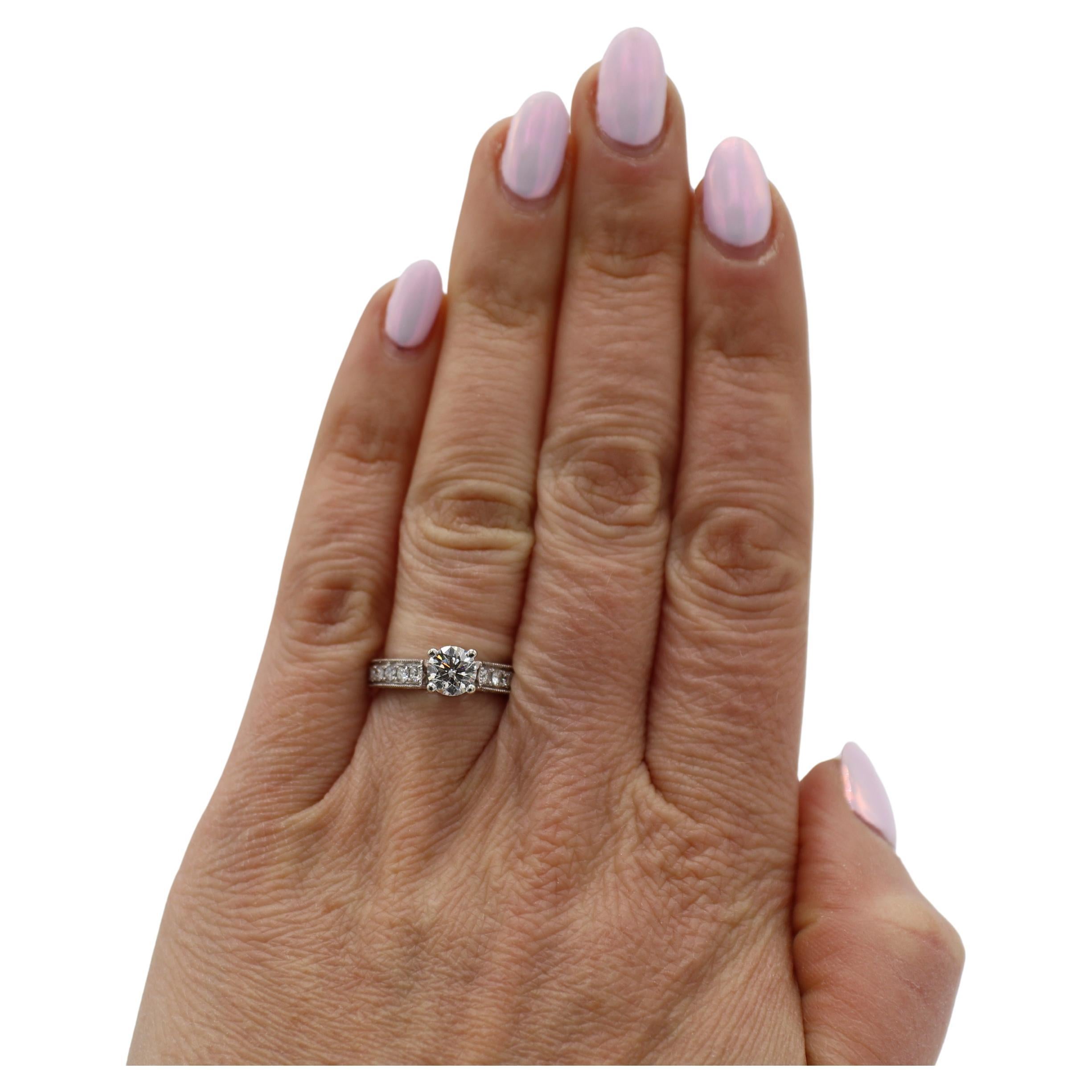 Round Cut GSI Certified 0.73 Carat Round Natural Diamond Engagement Ring 14K White Gold For Sale