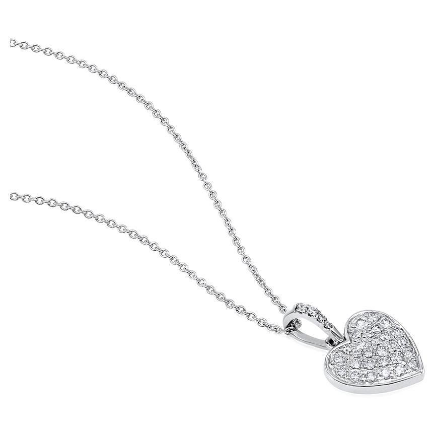 GSI Certified 14k Gold 0.4 Carat Natural Diamond F-VS Heart Charm Necklace For Sale