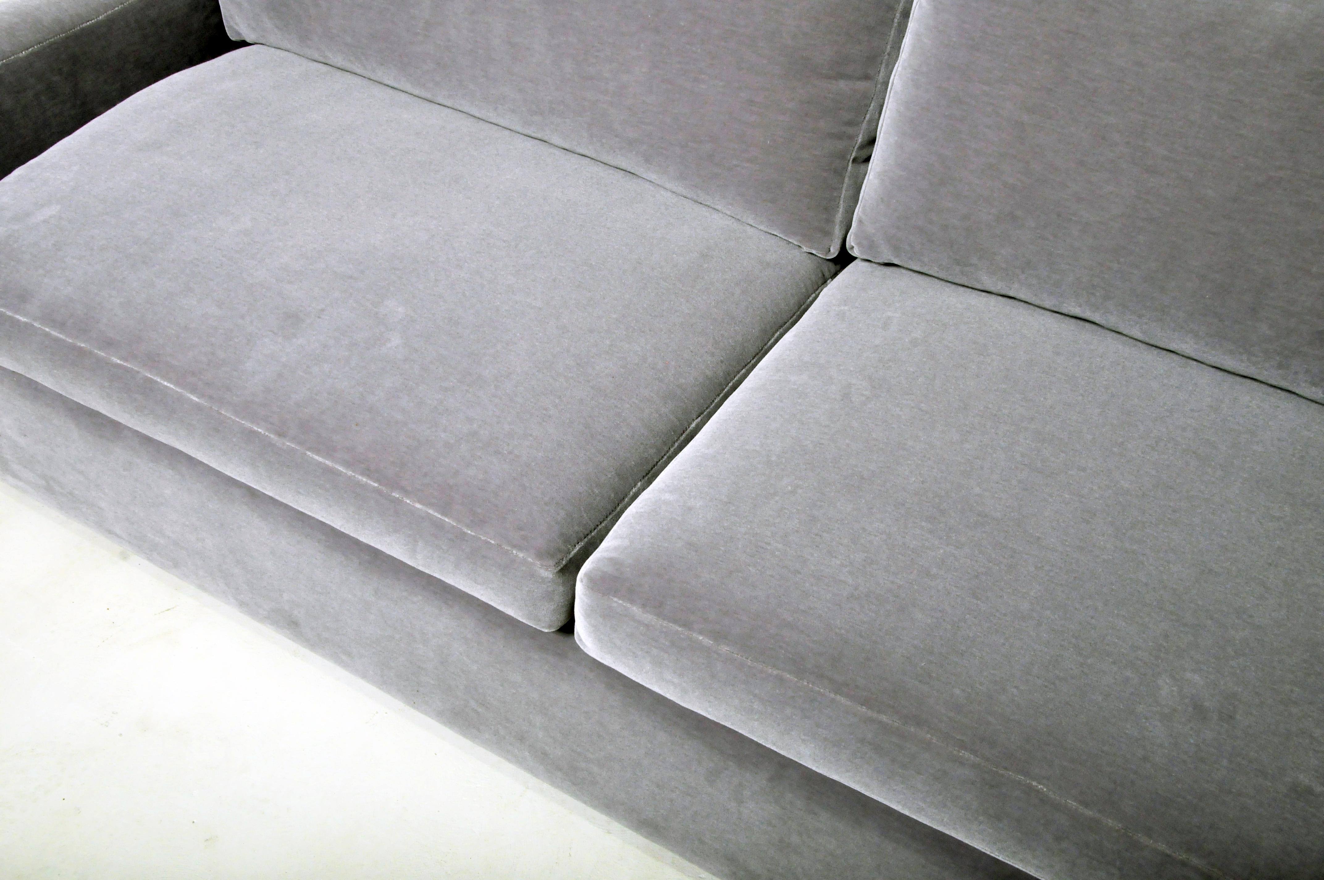 GT Atelier Budapest Sofa For Sale 10