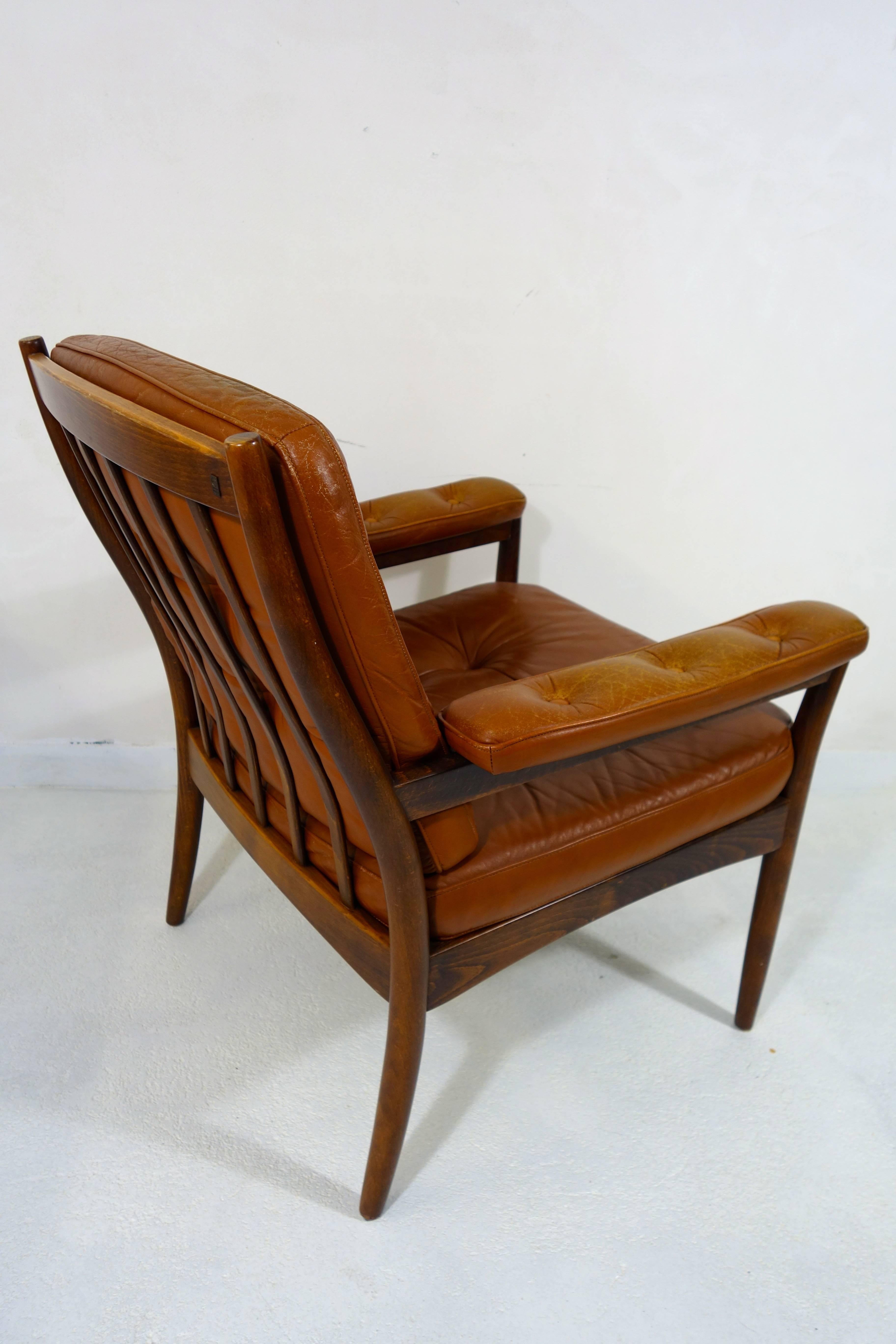 Mid-20th Century Pair of Midcentury Scandinavian Wood and Leather Armchairs by Gote Möbel 