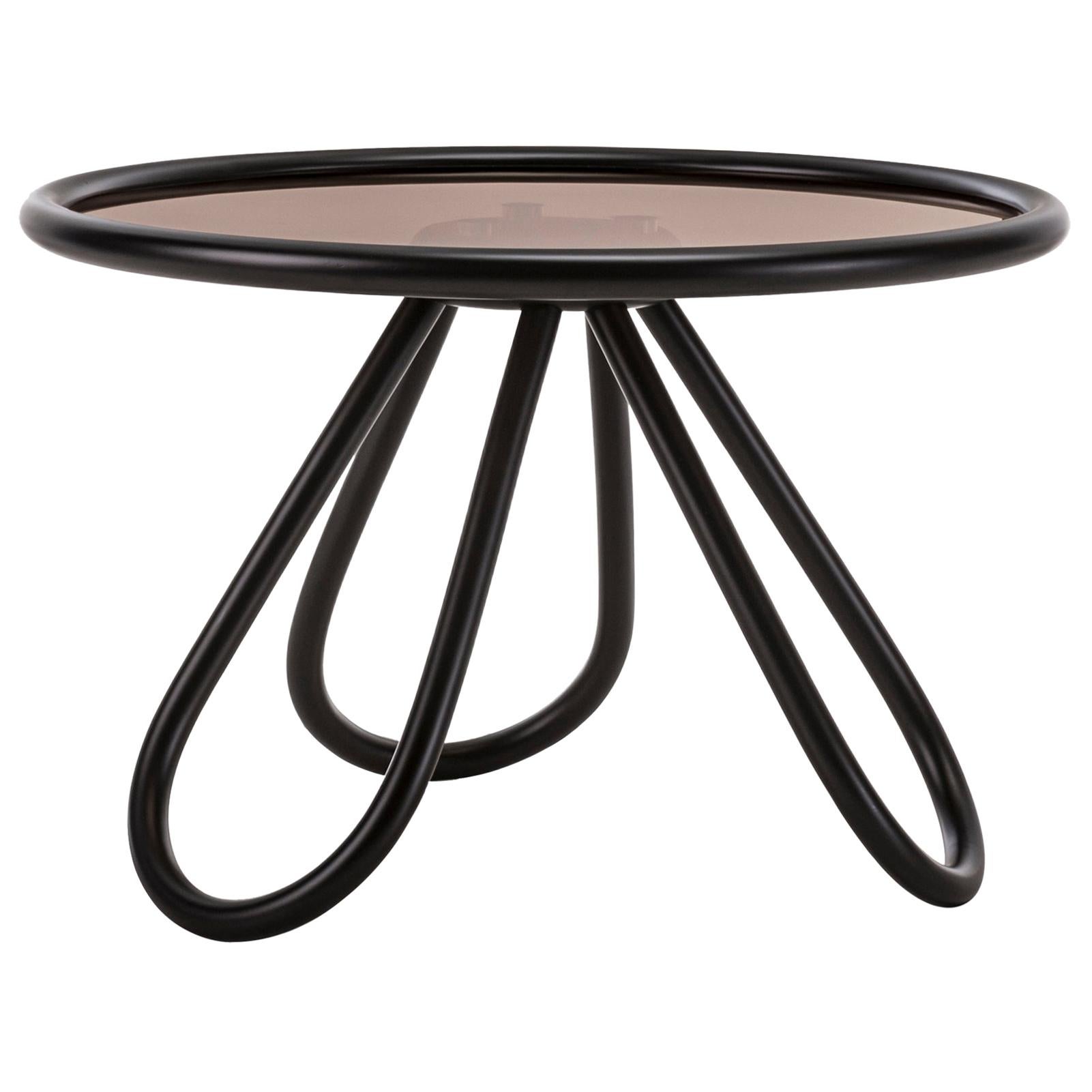 Gebrüder Thonet Vienna GmbH Table basse en arc en bois laqué noir avec verre