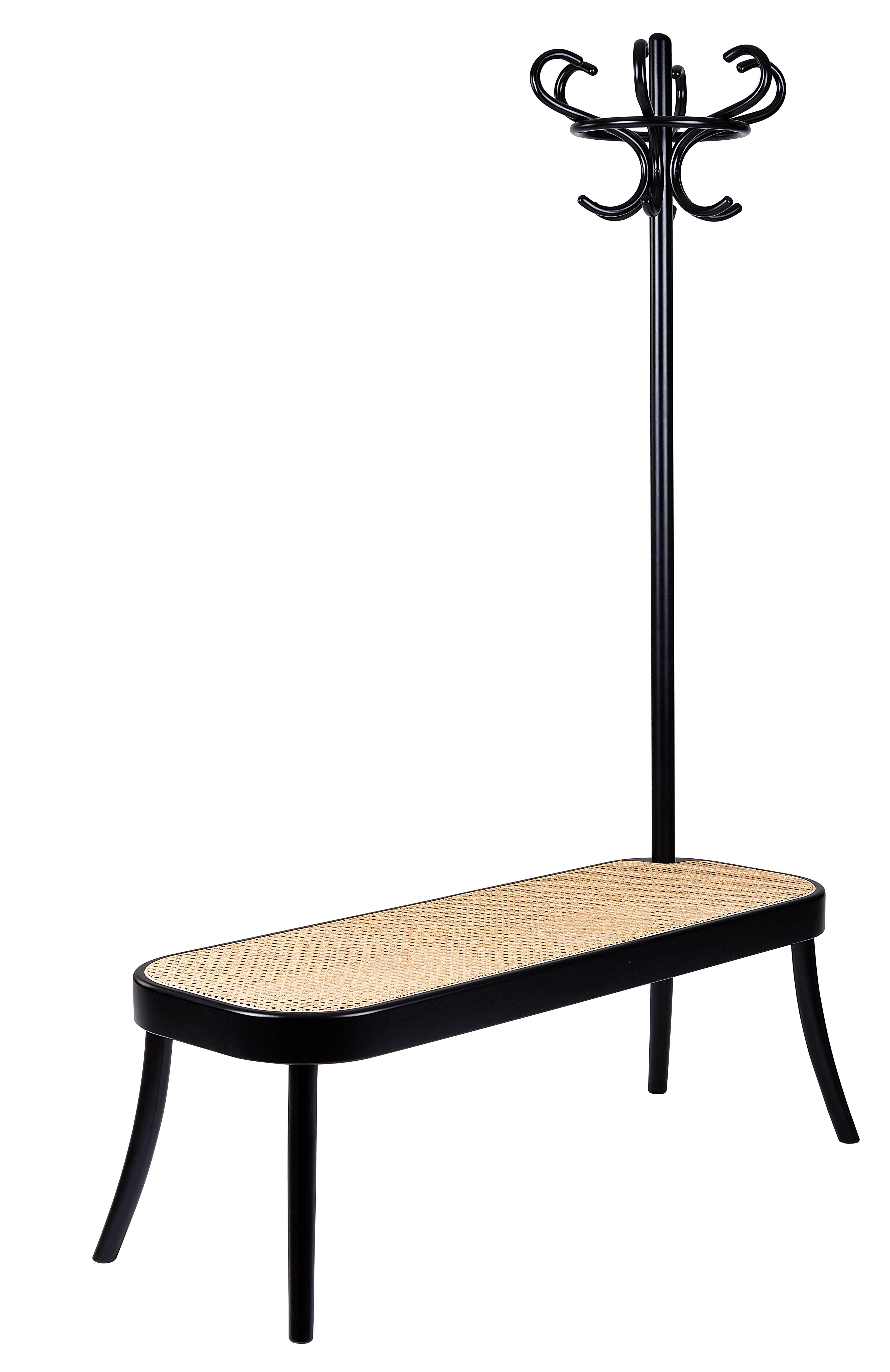 The two Swedish designers able to give a poetic and innovative touch to materials at the same time, have come up with Coat Rack Bench for the Wiener GTV Design 2014 collection, a coat rack bench that plays with the company’s stylistic features: bent