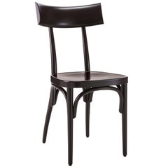 Gebrüder Thonet Vienna GmbH Tschechischer Stuhl in Schwarz mit Sperrholzsitz