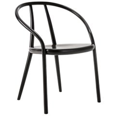 Gebrüder Thonet Vienna GmbH Chaise Gustav en noir avec assise en contreplaqué