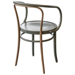 Gebrüder Thonet Vienna GmbH Stuhl Bicolor Chair in Beech and Squirrel Grey