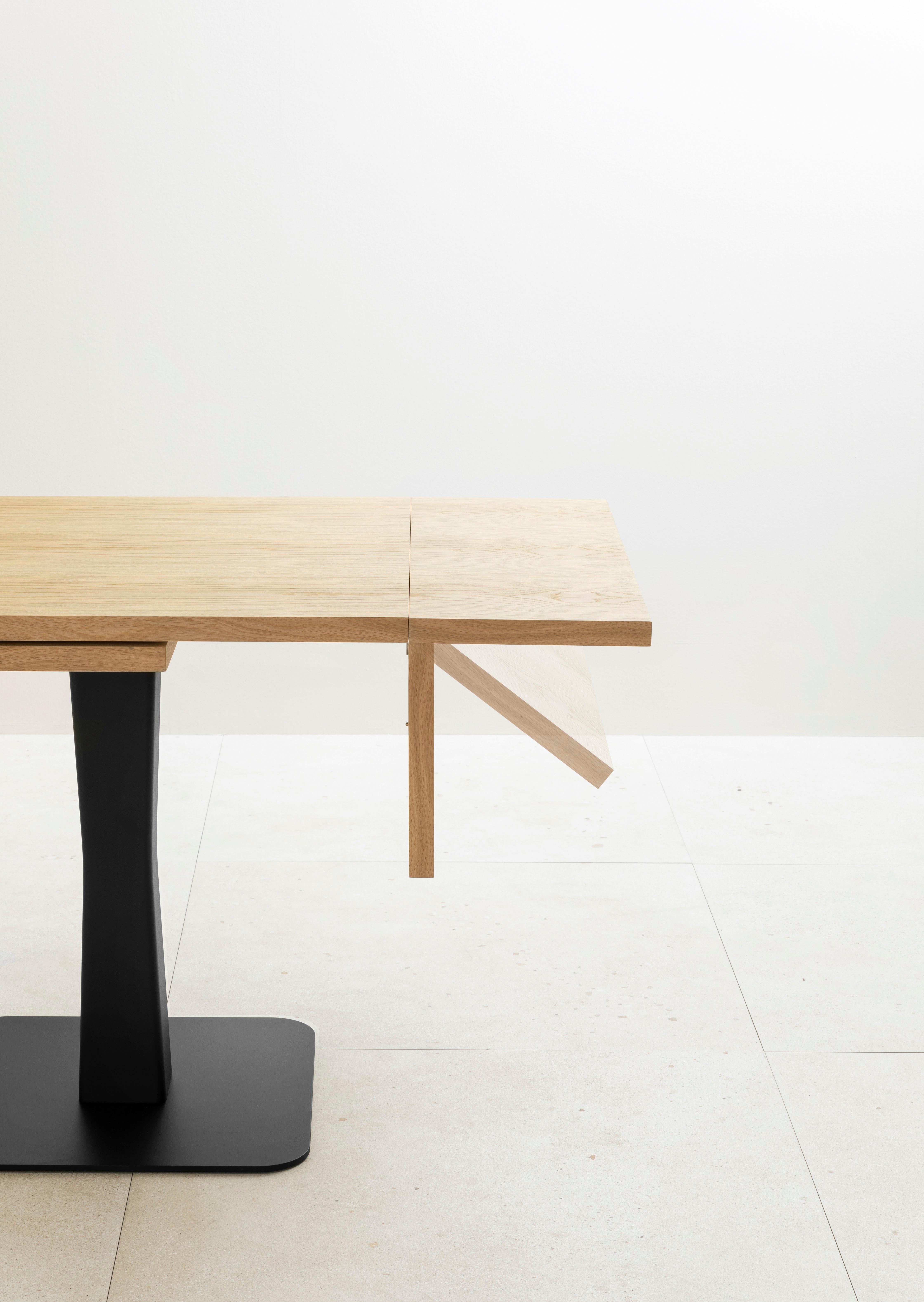 Modern Gualtiero Small Extendible Table with Black Top & Oak Frame by Paolo Cappello For Sale