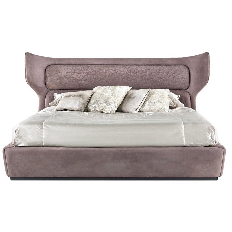 Guam Bed in Leather and Wood by Roberto Cavalli For Sale at 1stDibs