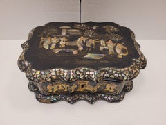 Guangxu Chinese  black gold Jewelry Box, yellow silk