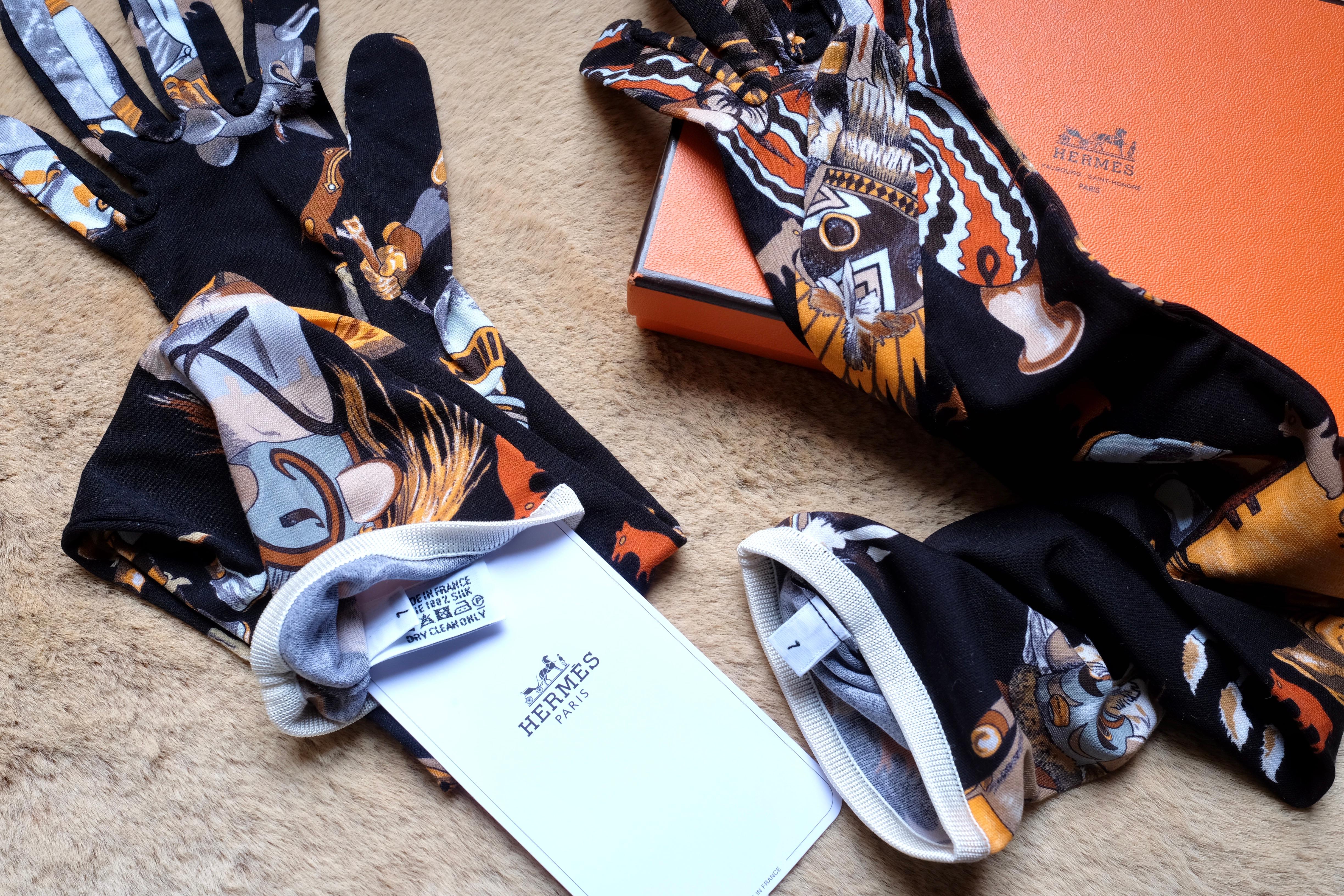 Black HERMÈS silk gloves For Sale