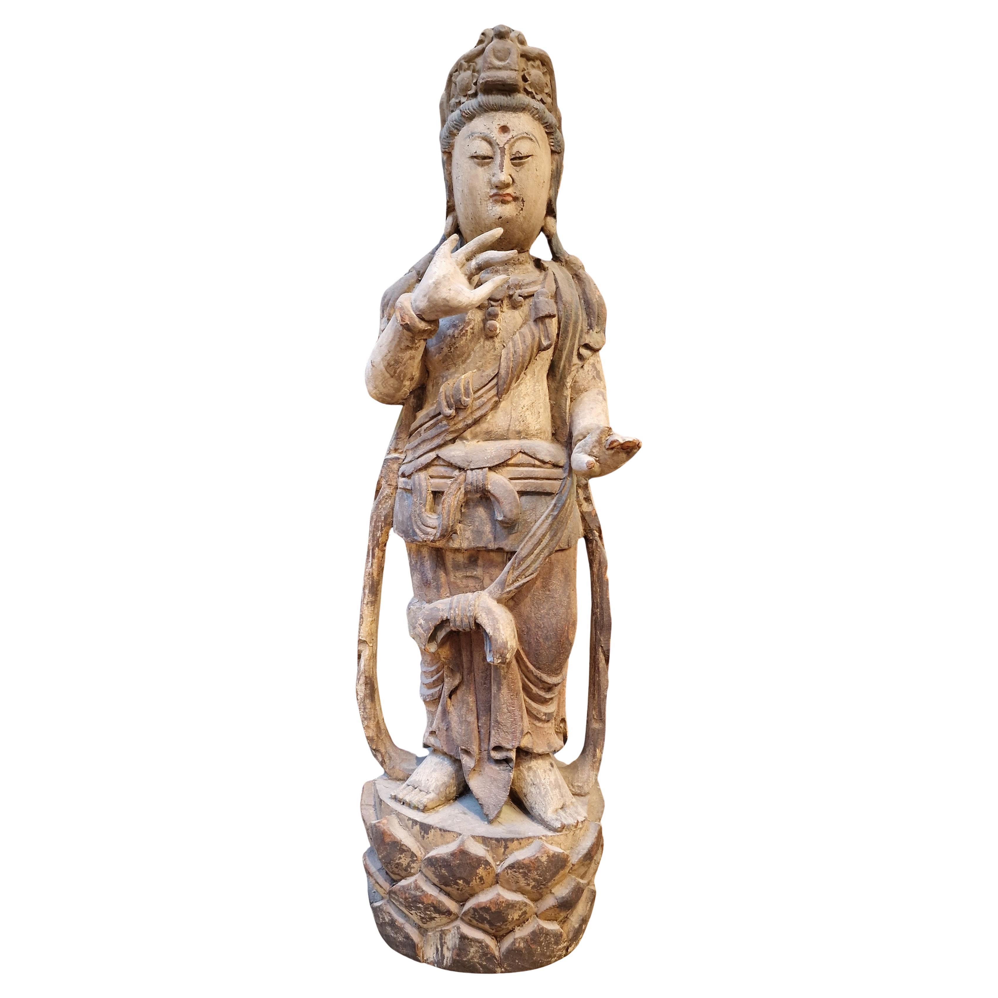 Guanyin in bois polychrome
