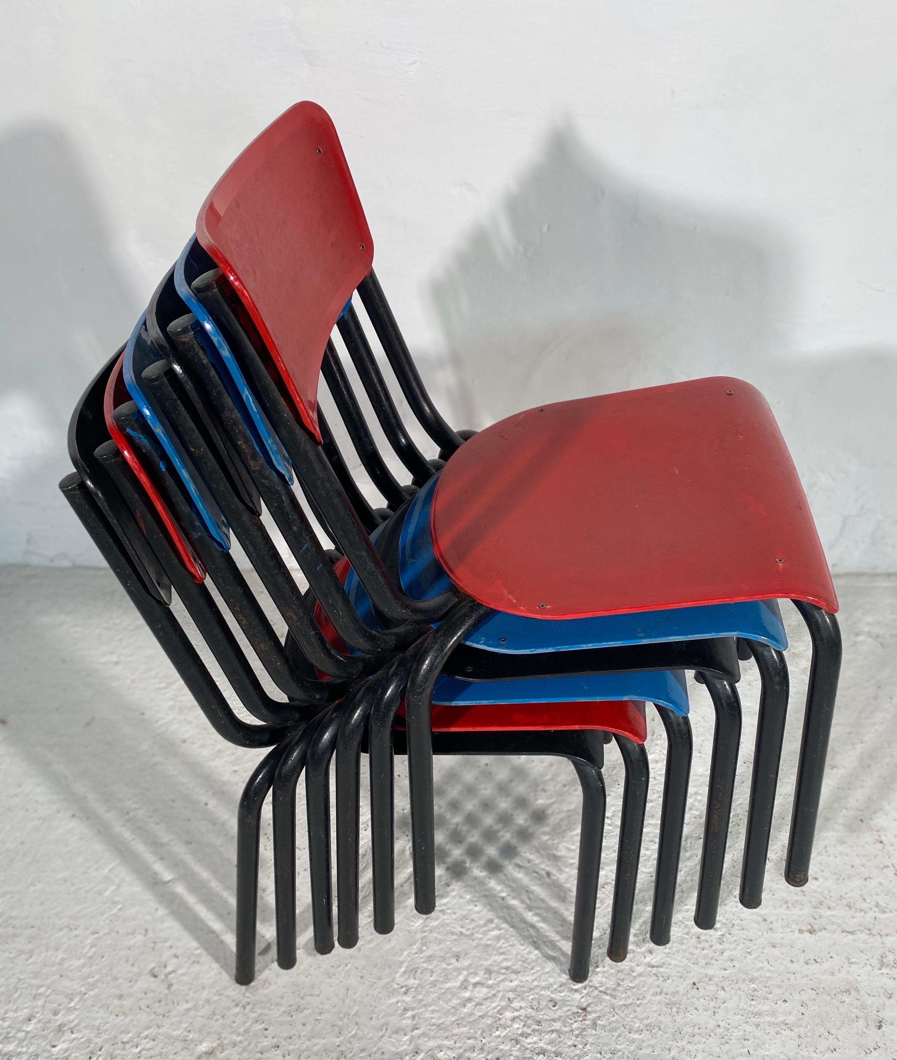 Guarich for Meurop set of Six Stacking Chairs, 
Red, Blue and Black,
1960s
 In Good Condition In Antwerp, BE