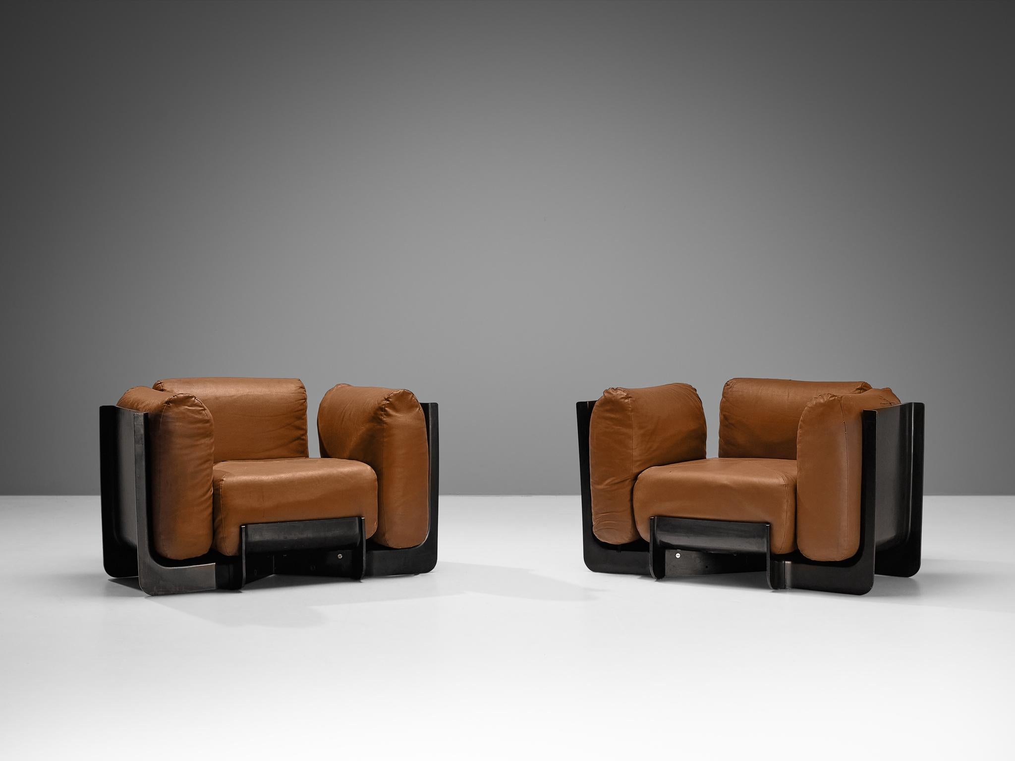 Post-Modern Guarnacci, Padovano & Claudio Vagnoni 'Duna' Lounge Chairs with Ottoman
