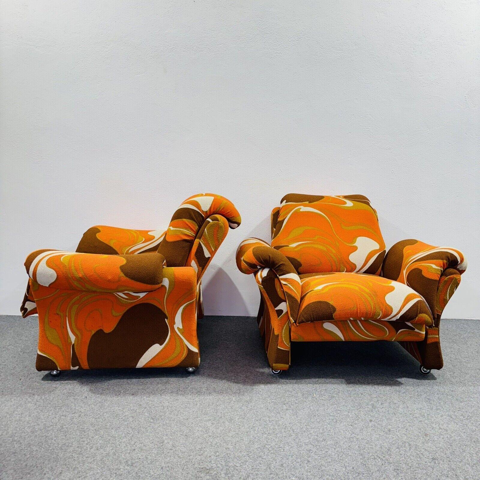 Italian Guarnacci Padovano & Vagnoni Coppia Di Poltrone 1P Mod.Ionica Space Age Design For Sale