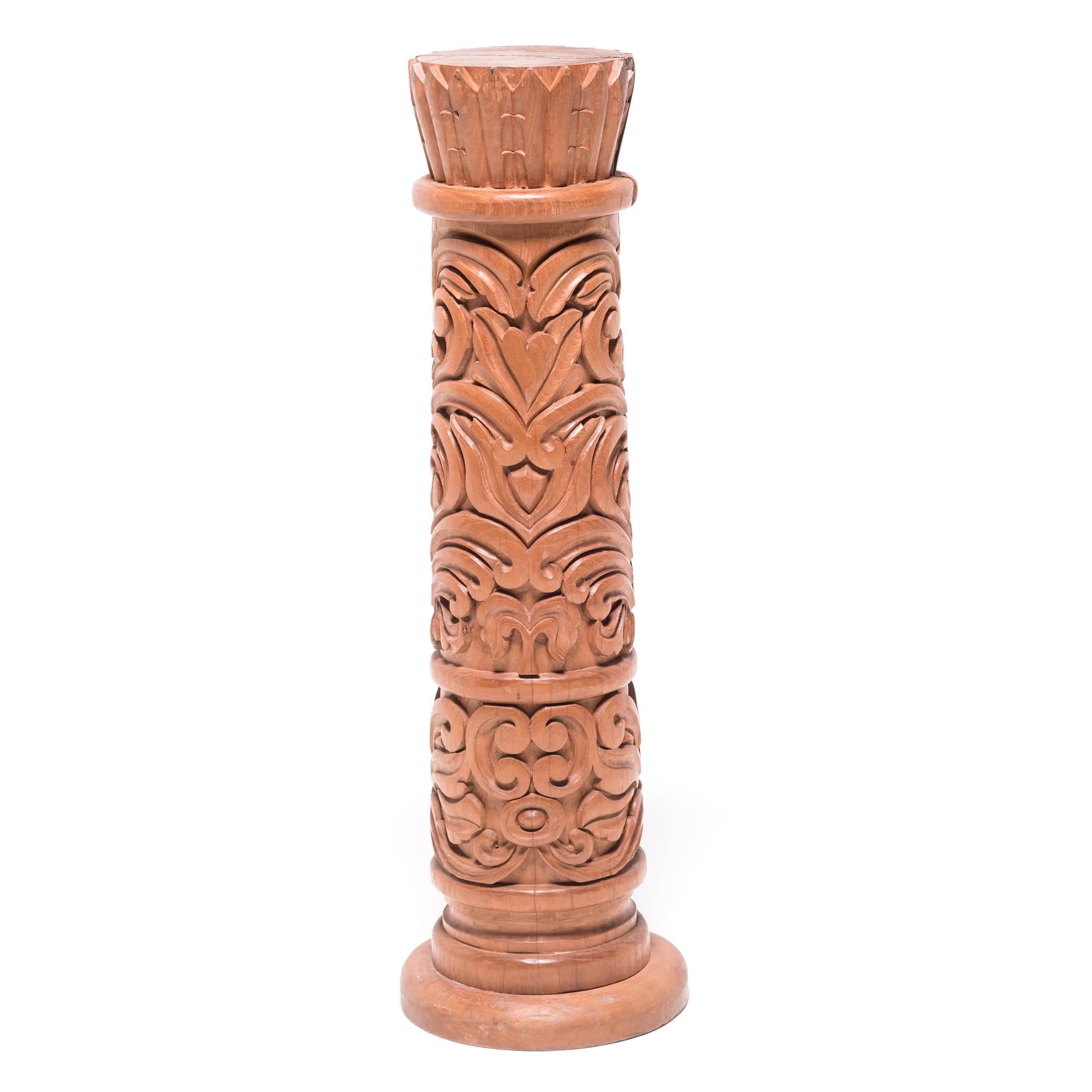 The Maya peoples of Guatemala create incredible works of art through columnar woodworking and stone shaping. While similar columns feature vine motifs, the artisan of this contemporary piece chose fill the length of the column with a pattern of