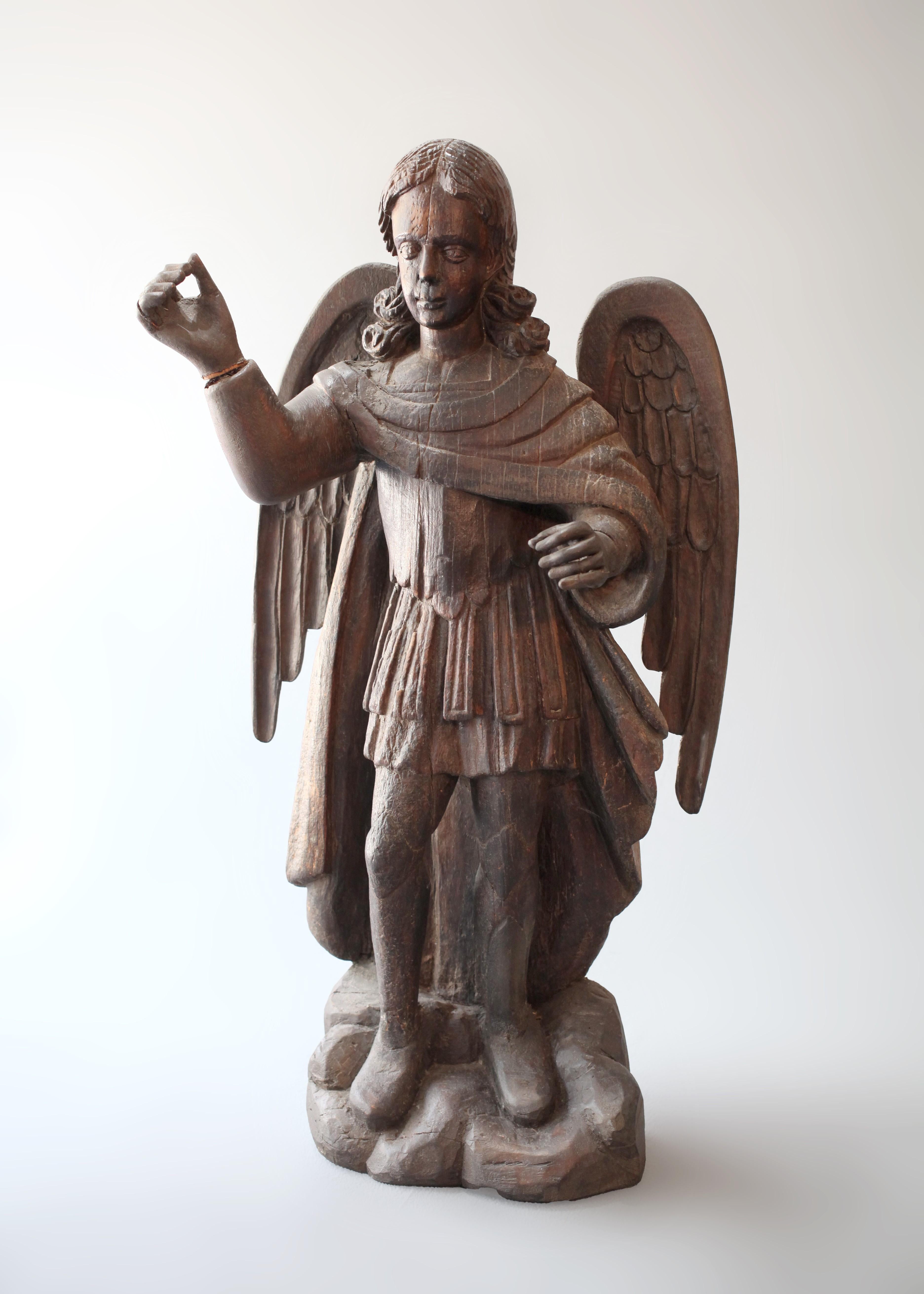 Hand-Carved Guatemalan Carved Wood Altar Figure of Angel (Gabriel), 18th century For Sale