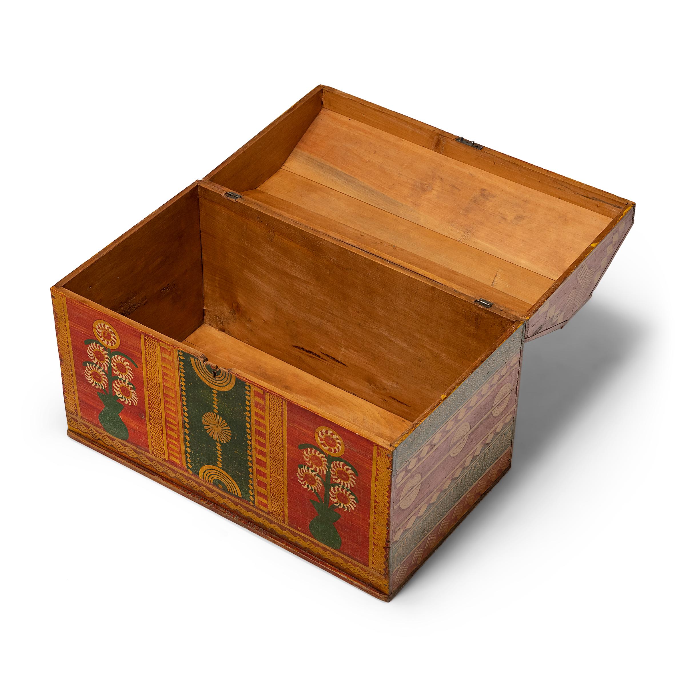 20th Century Guatemalan Folk Painted Chest For Sale