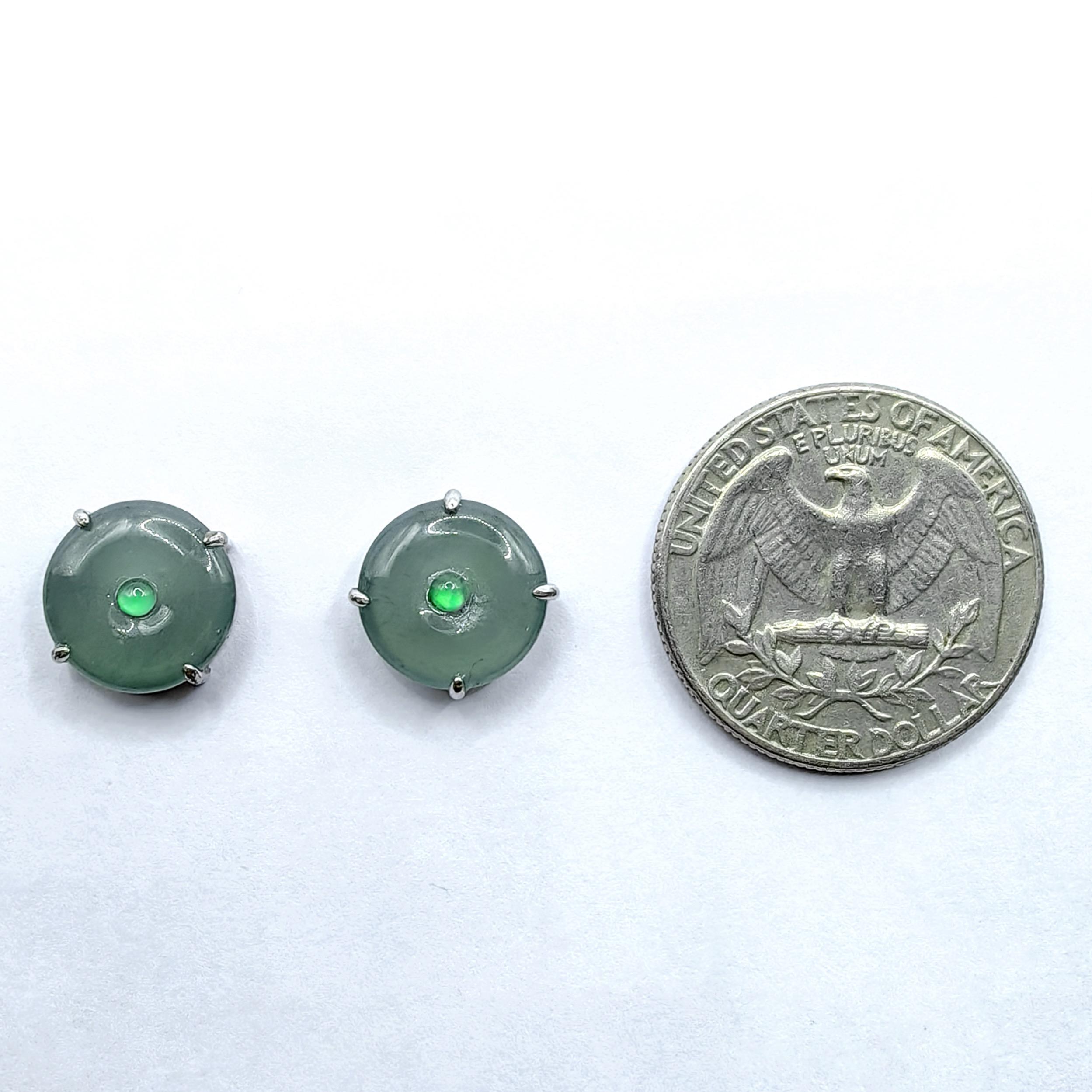 Orecchini a perno in giada verde del Guatemala e giada cabochon rotonda in giadeite in vendita 4