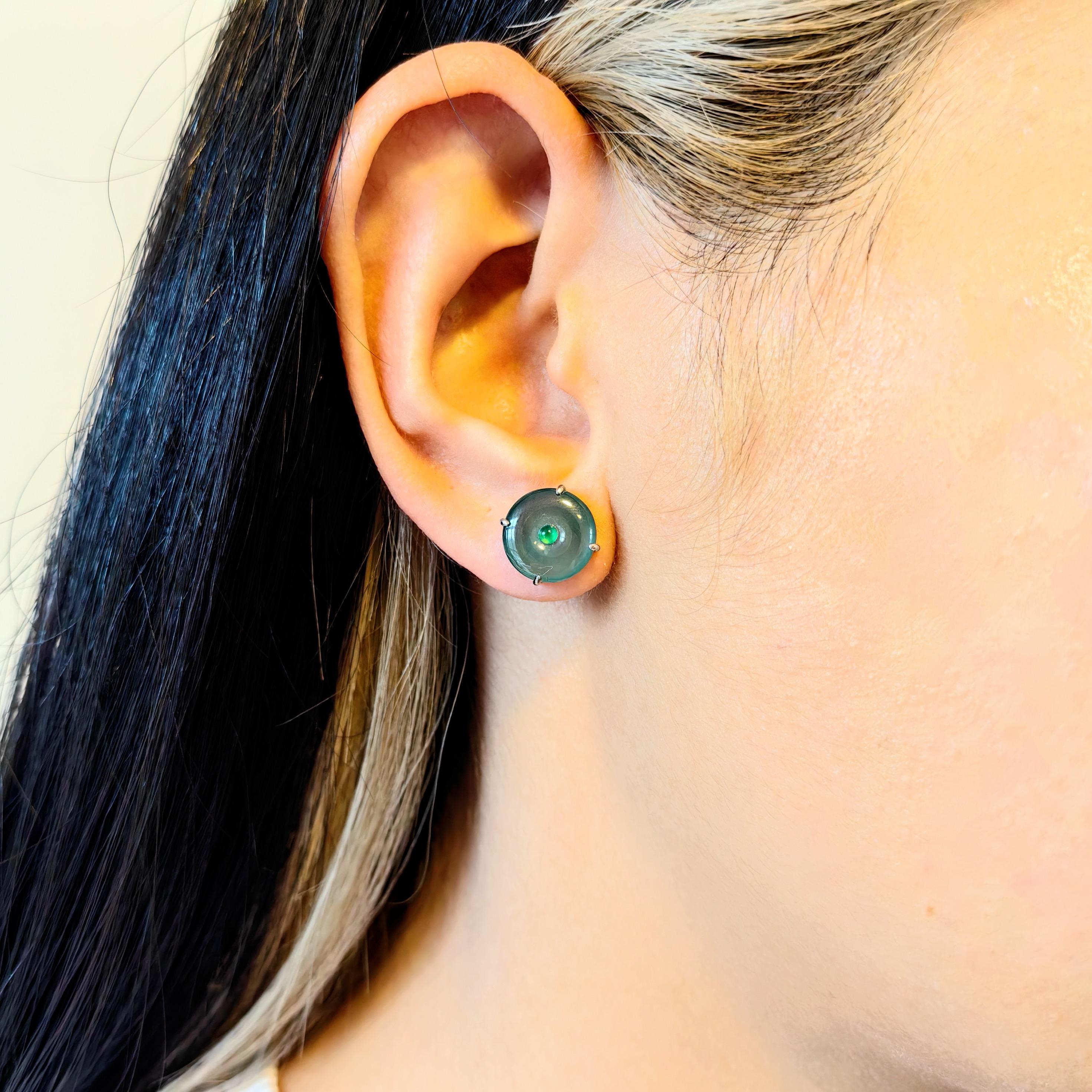 Orecchini a perno in giada verde del Guatemala e giada cabochon rotonda in giadeite in vendita 7