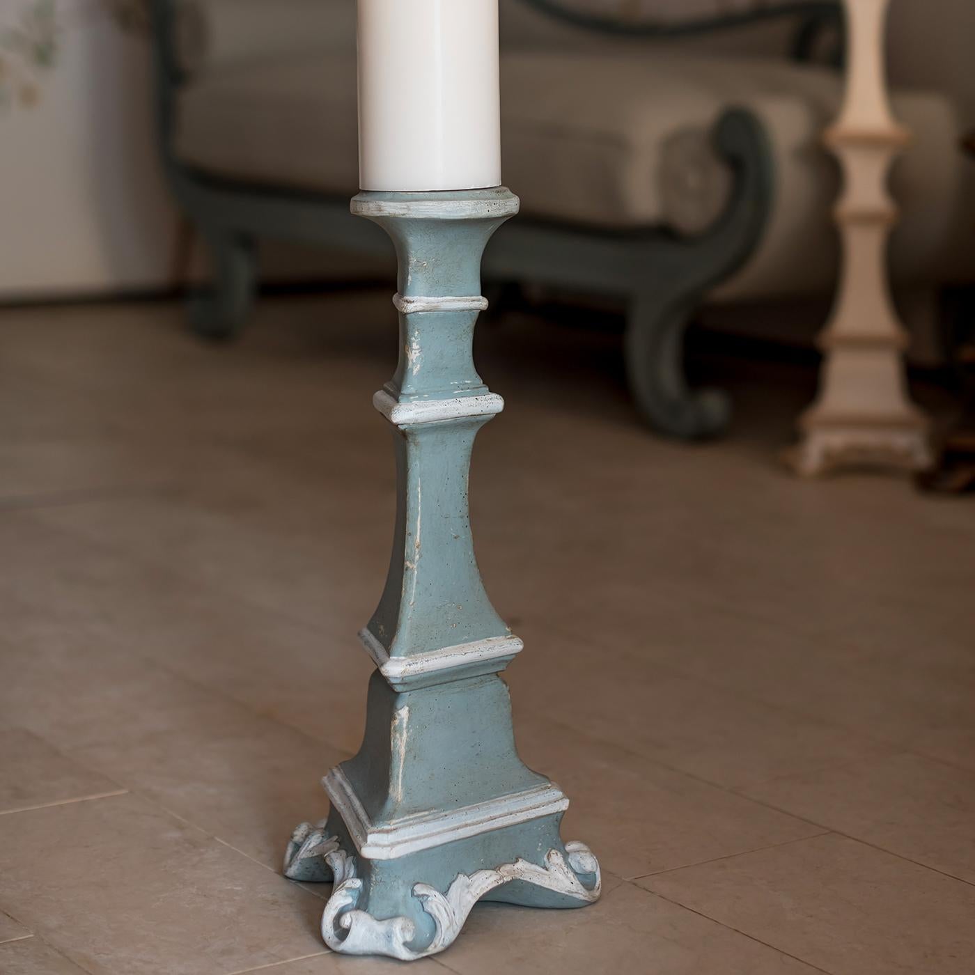 This candle holder is an entirely handcrafted, which is why it is possible for the customer to personalize its size, decorations and colors, in order to perfectly coordinate it with the rest of the dÃ©cor. The candle holder is of high-quality