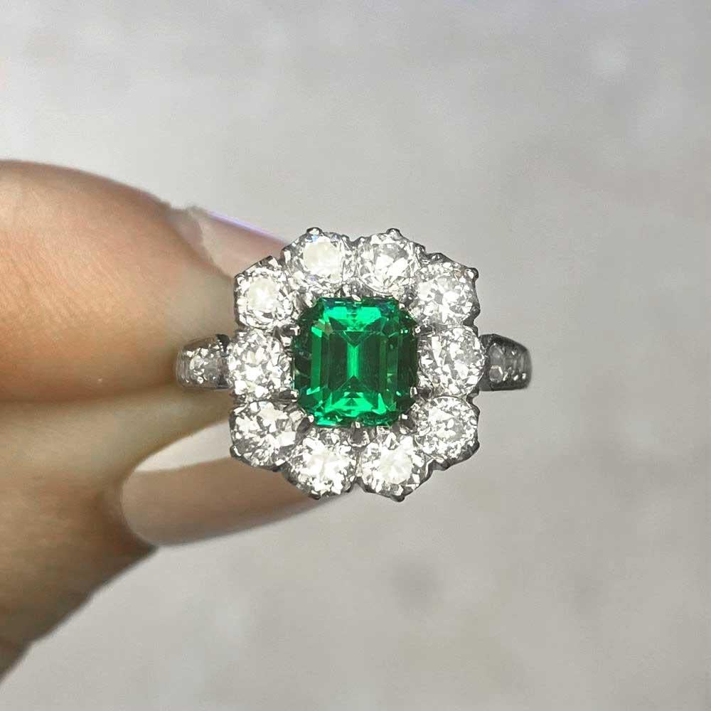 Gubelin 0.97ct Emerald Cut No-Oil Colombian Emerald Engagement Ring, Platinum In Excellent Condition For Sale In New York, NY