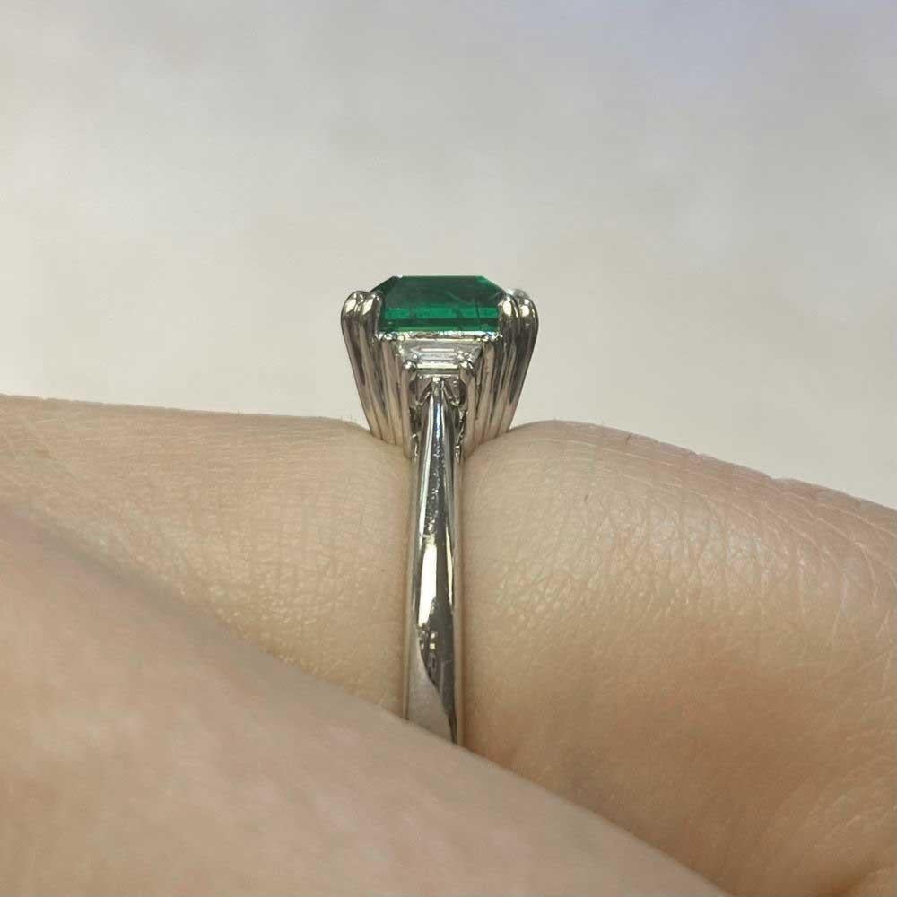 Gubelin 1.58ct Emerald Cut No-Oil Colombian Emerald  Engagement Ring, Platinum For Sale 2