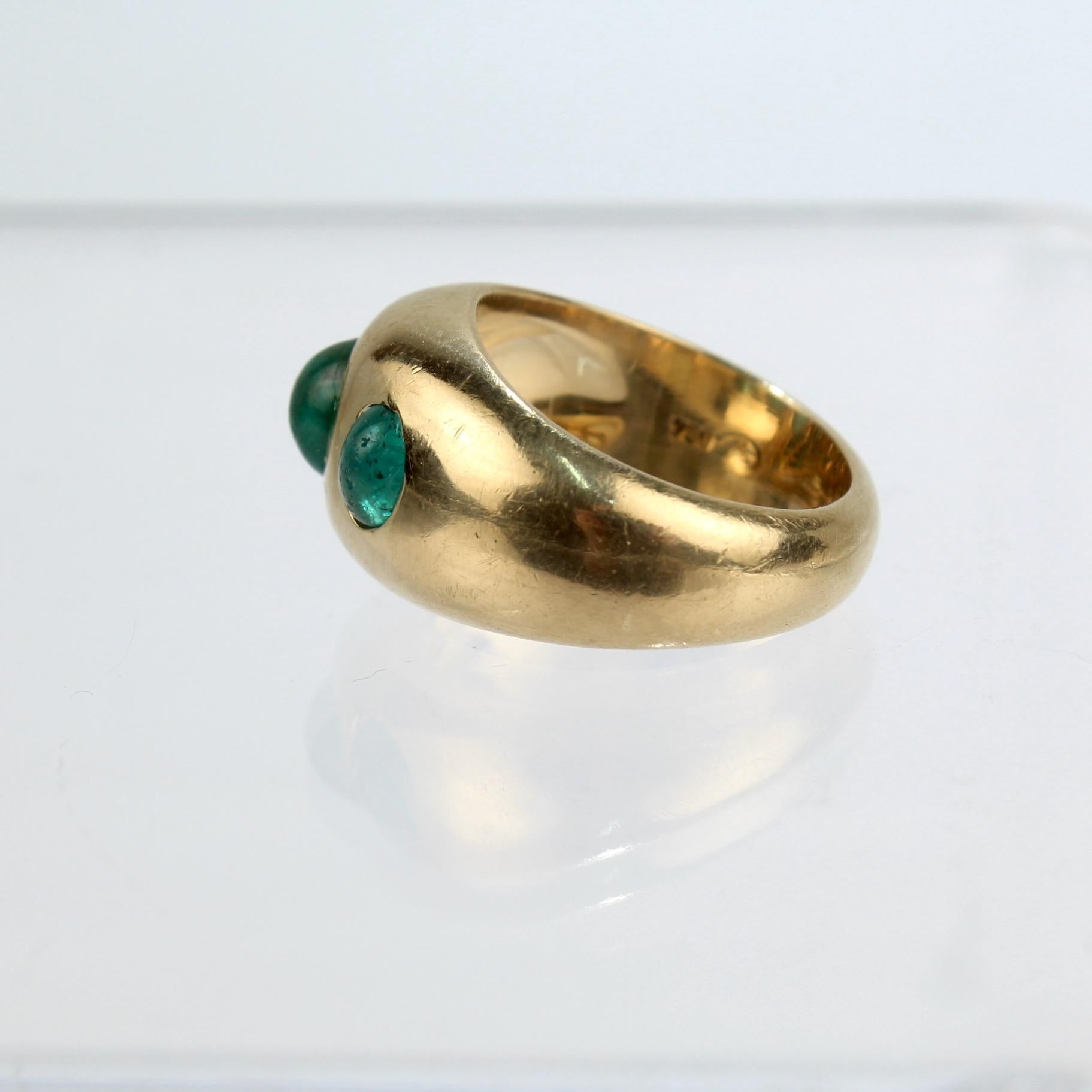 Gübelin 18 Karat Gold and Emerald Cabochon Three-Stone Ring In Good Condition For Sale In Philadelphia, PA
