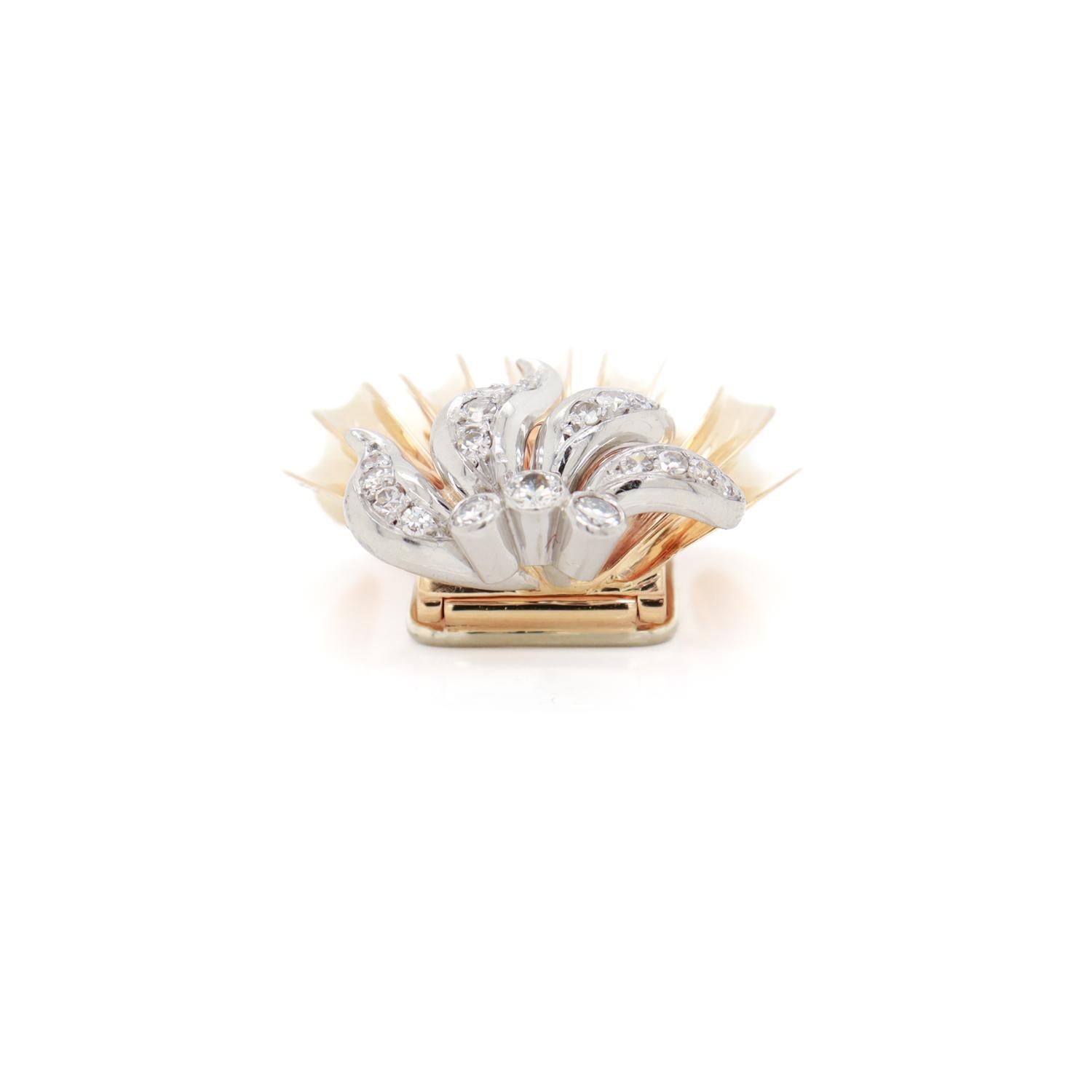 Gubelin 18K Yellow & White Gold & Diamond Stylized Floral or Banana Fur Clip For Sale 5
