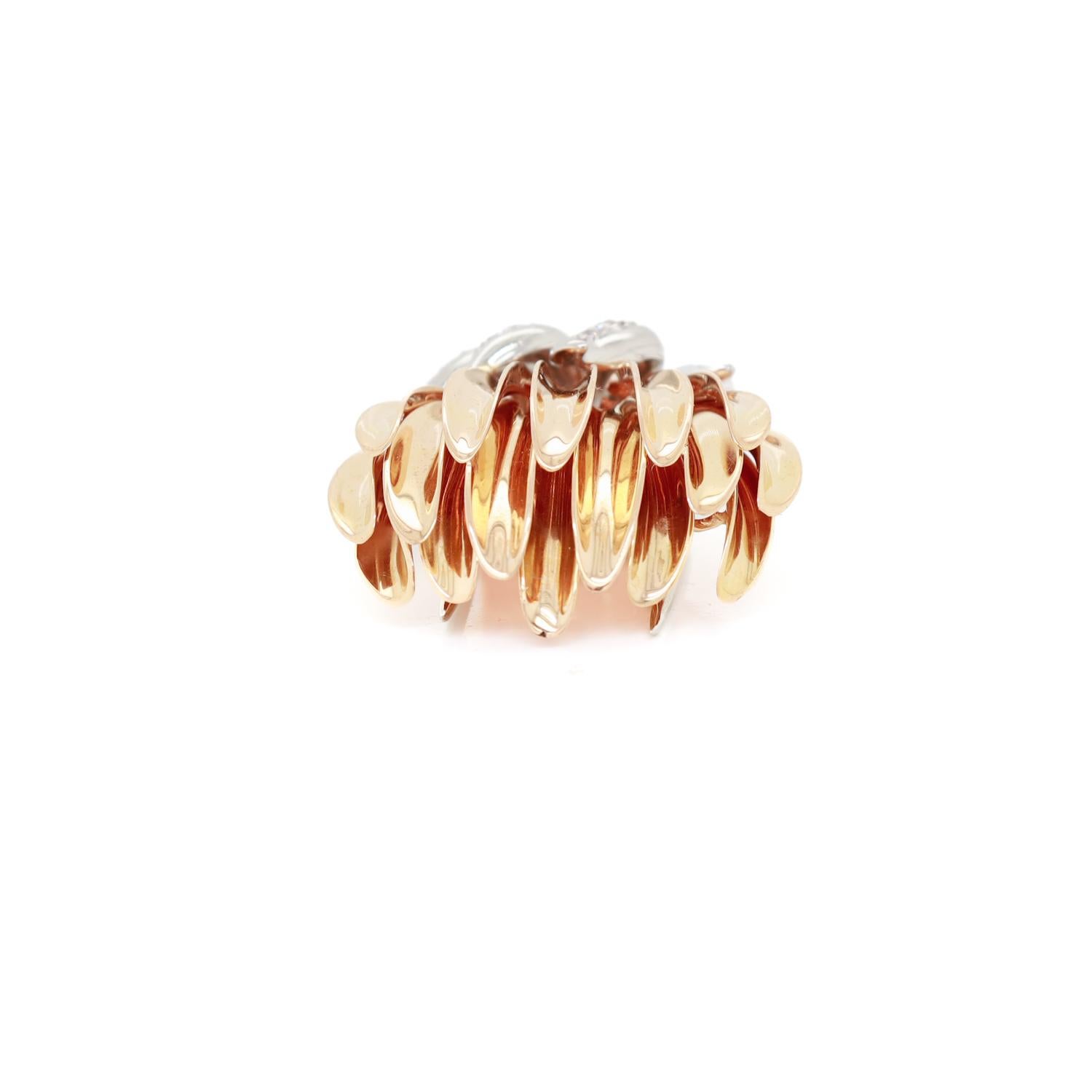 Gubelin 18K Yellow & White Gold & Diamond Stylized Floral or Banana Fur Clip For Sale 3