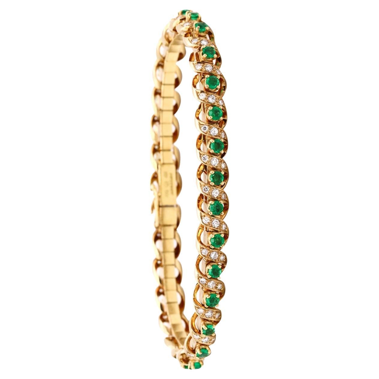 Gubelin 1960 Swiss 18kt Gold Bracelet 4.64 Ctw Colombian Emeralds and Diamonds For Sale