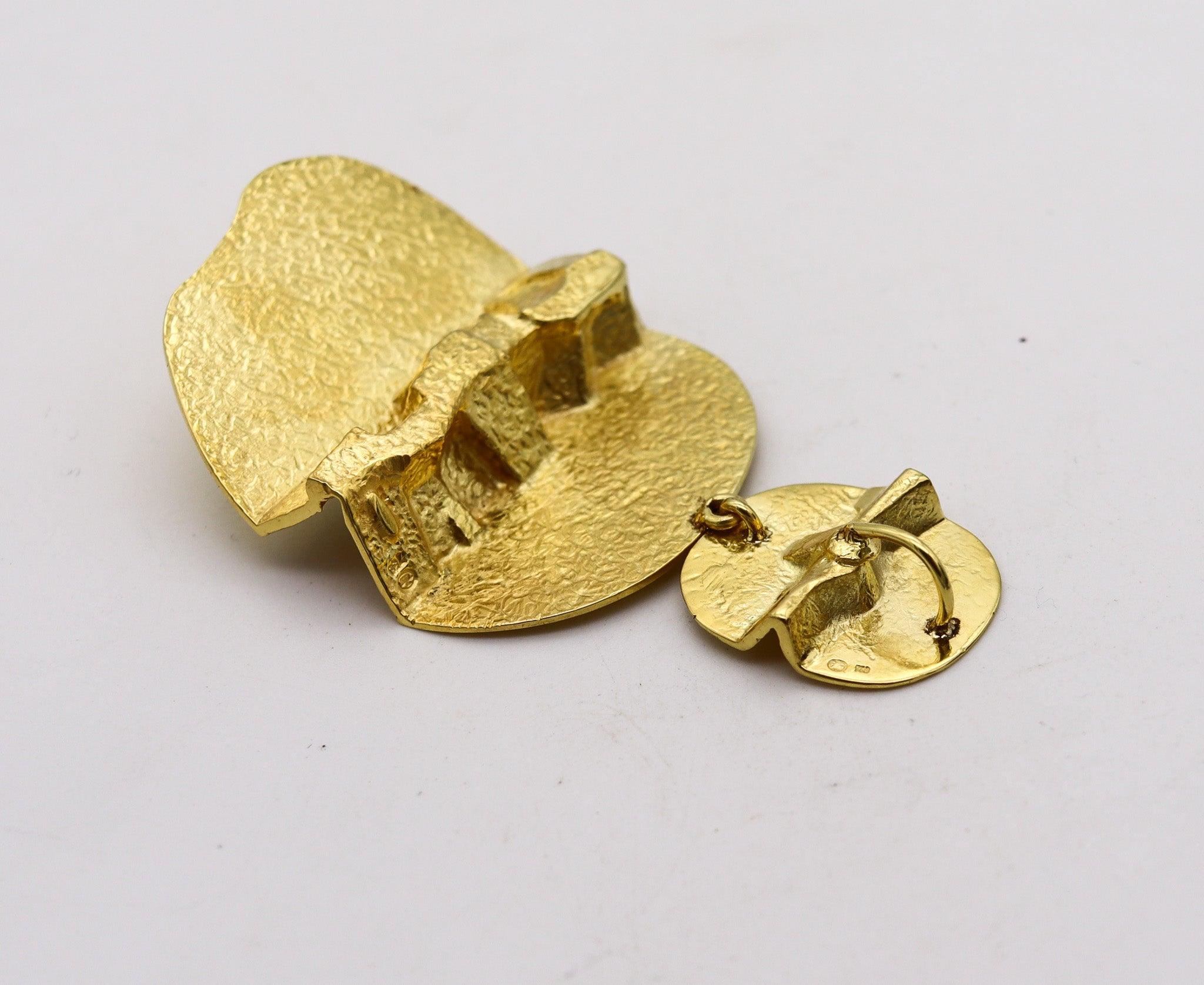 GUBELIN 1970 Grand Canyon Fractured Pendant In Solid 18Kt Yellow Gold For Sale 1