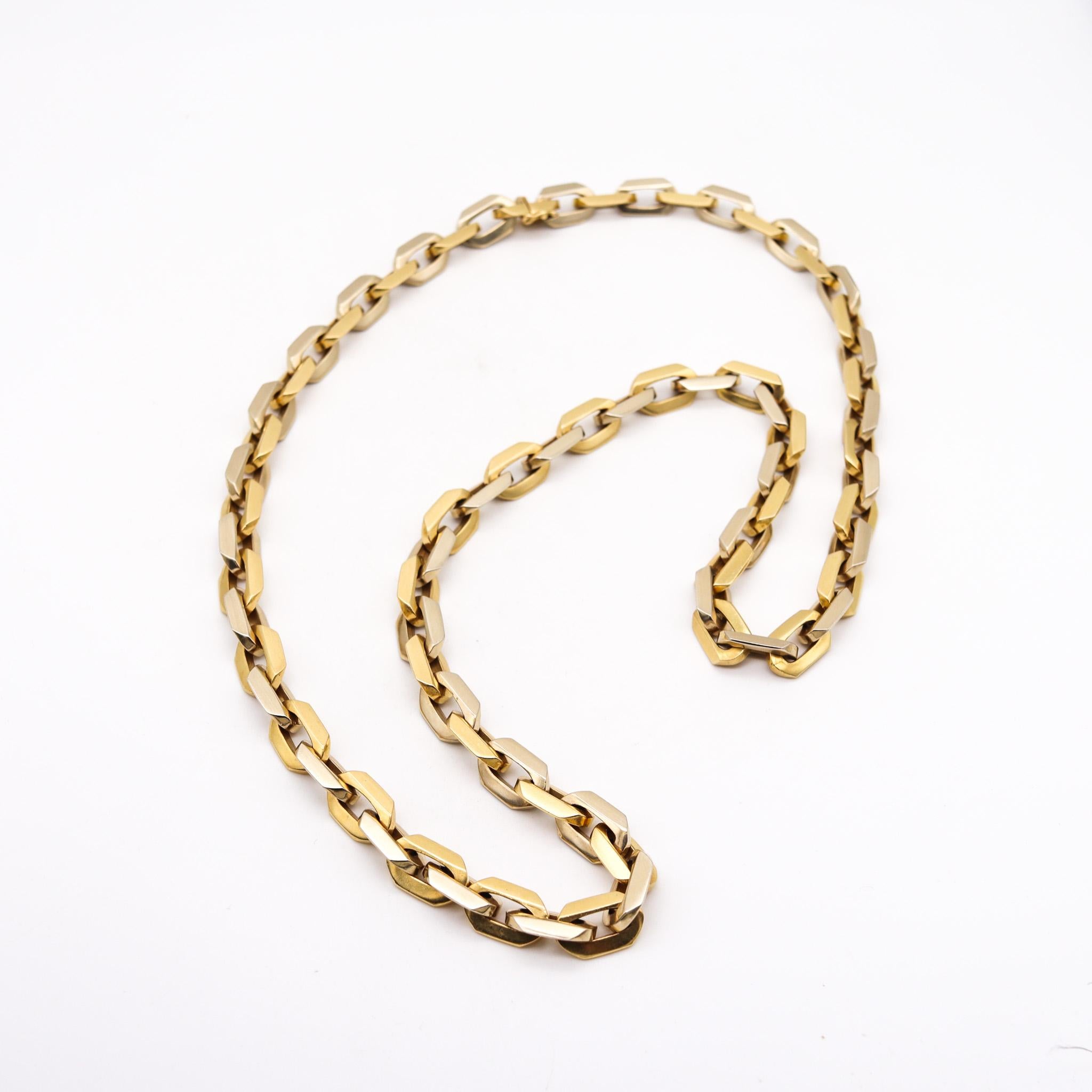 Gübelin 1970 Zurich Long Sautoir Necklace Chain in Two Tones of 18kt Gold In Excellent Condition In Miami, FL