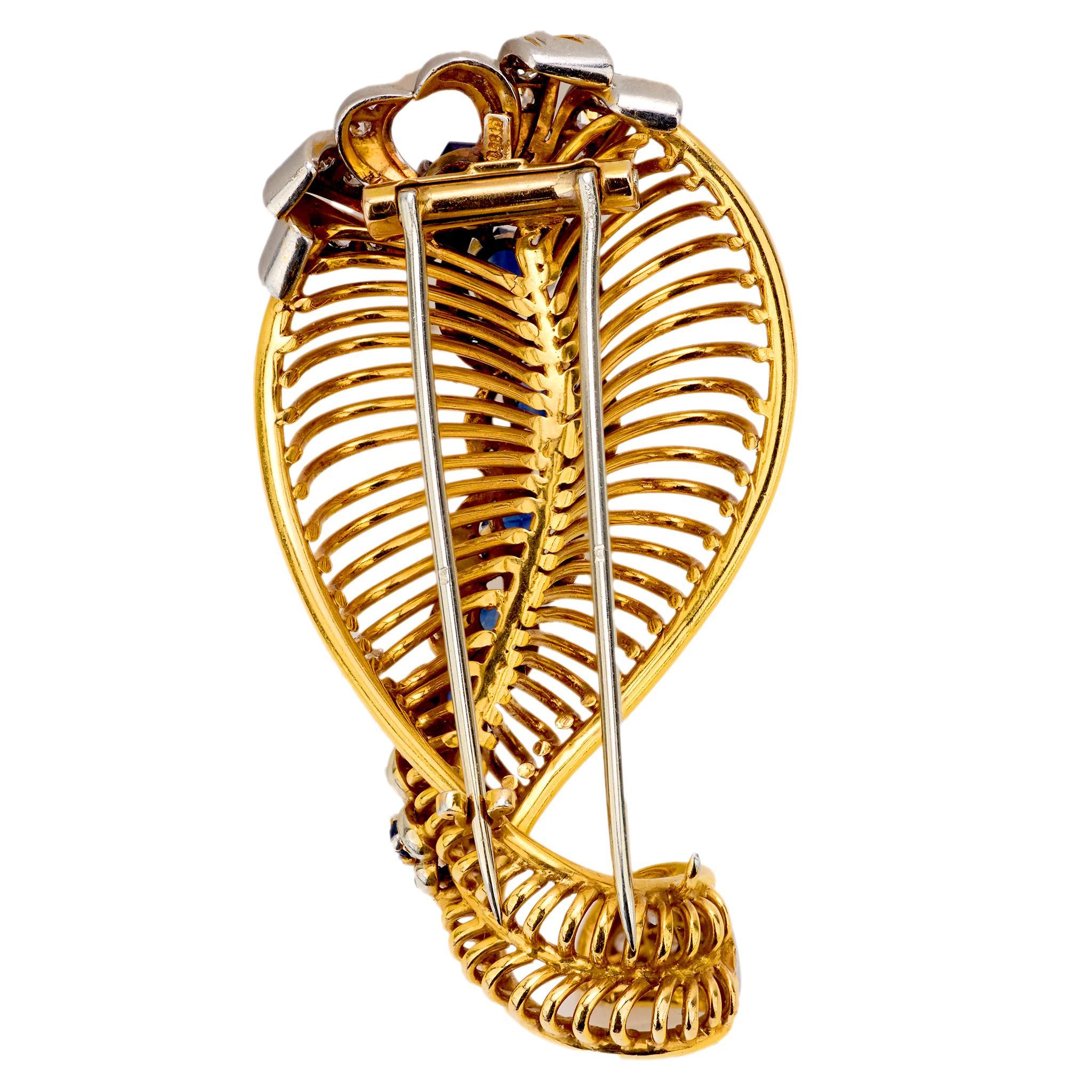 Modern Gubelin 3 carat sapphire diamond 18k yellow gold brooch