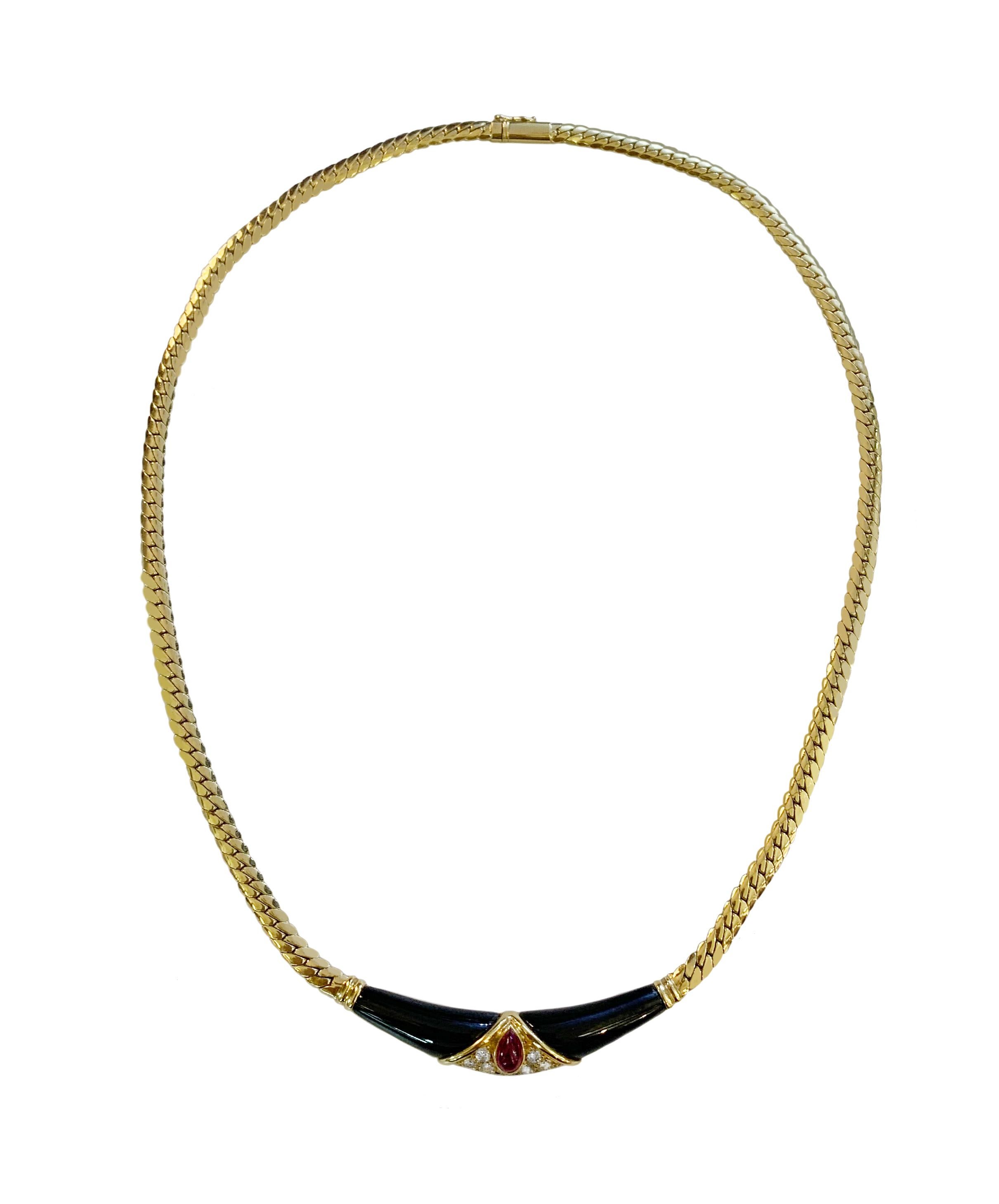 Gubelin Black Onyx Yellow Gold Necklace with Ruby In Good Condition In New York, NY