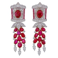 Orecchini con rubino di Birmania e diamanti certificati Gubelin da 11,85 carati in oro 18 carati