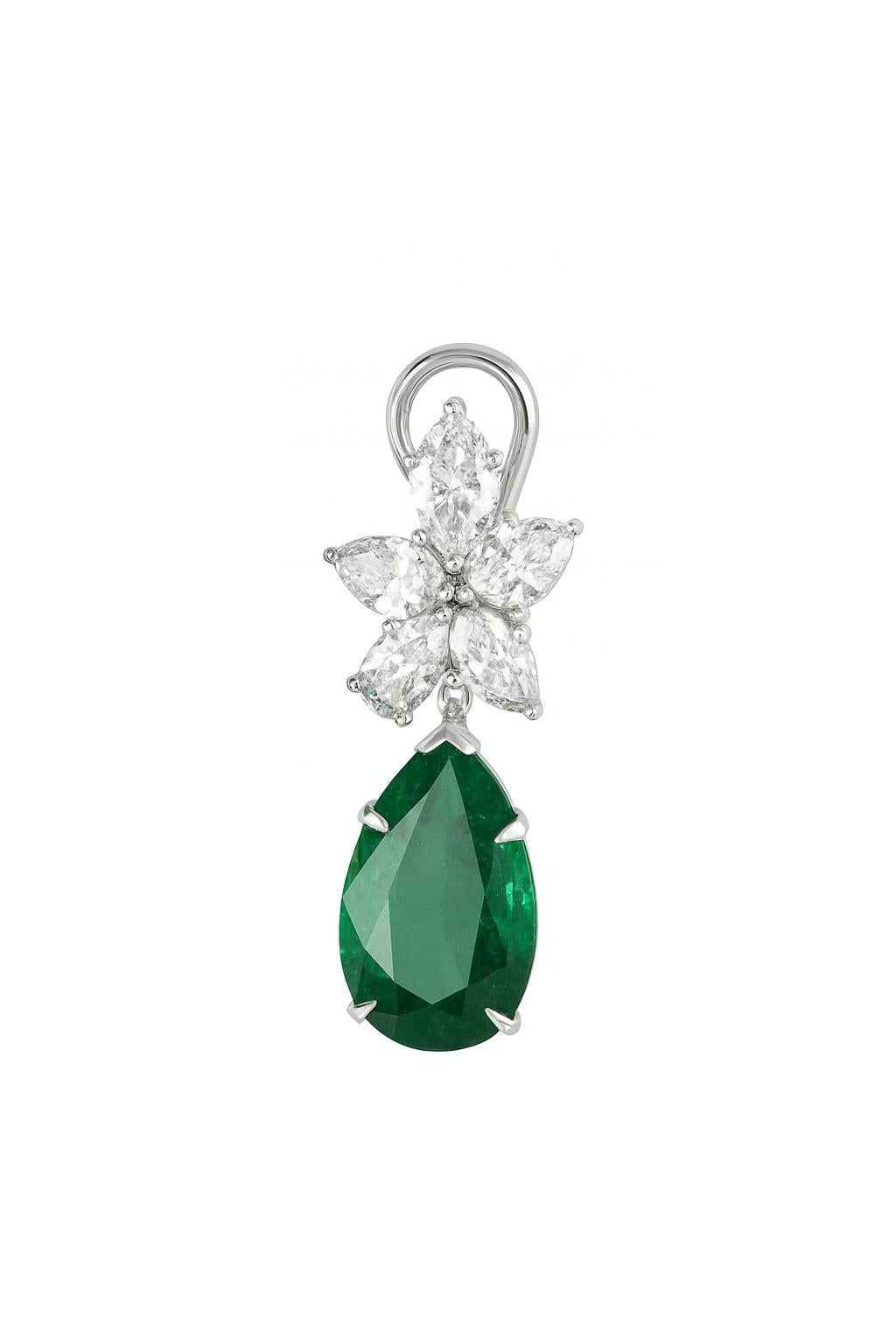 Pear Cut Gübelin Certified 13.11 & 15.24 Carat Colombian Pear-Shaped Emerald Platinum Dro For Sale