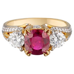 Gubelin Certified 1.74 Carat No-Heat Burmese Pigeon Blood Ruby and Diamond Ring