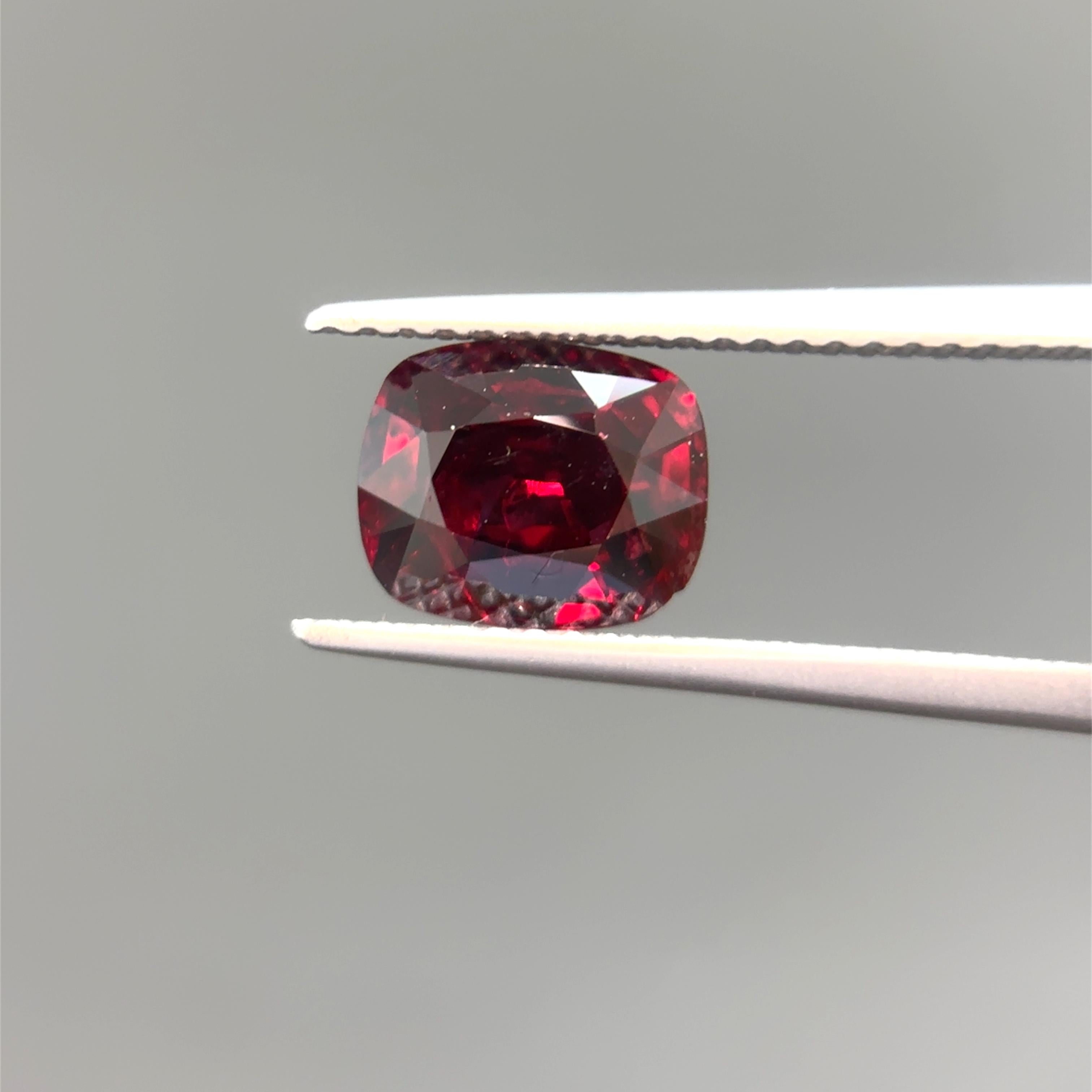 Gubelin Certified 2.03 Carat Burma No Heat Ruby Diamond Platinum Ring 2