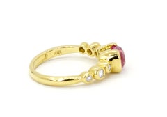 Gubelin Certified 2.11 Carats Orangy-Pink Padparadscha Sapphire Ring