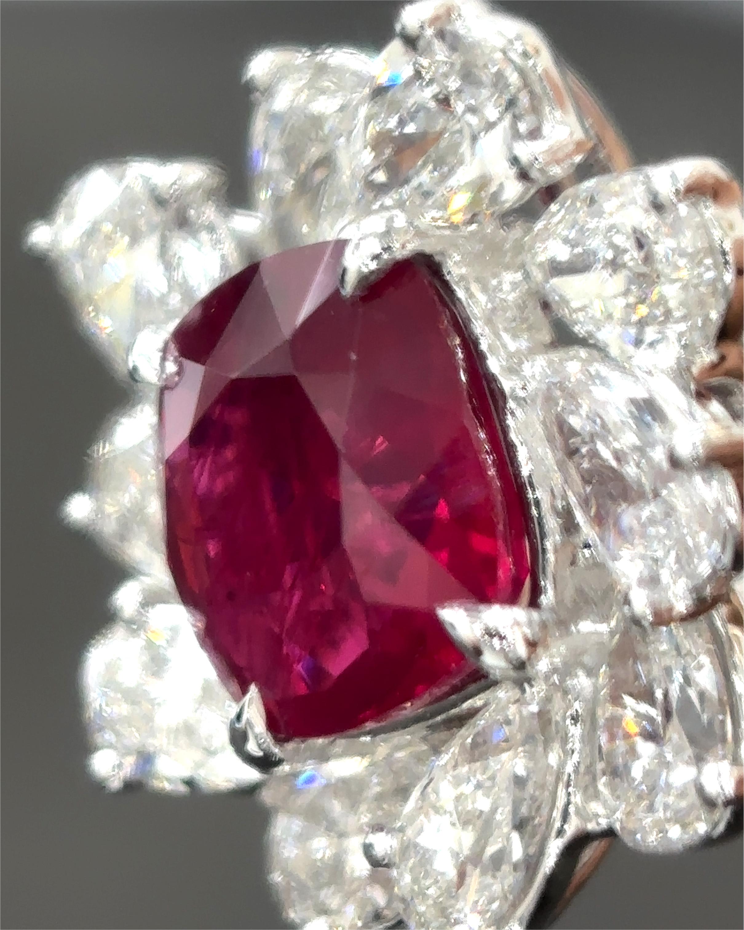 Gubelin Certified 2.45 Carat Burma No Heat Ruby White Diamond Platinum Ring In New Condition In Kowloon, HK