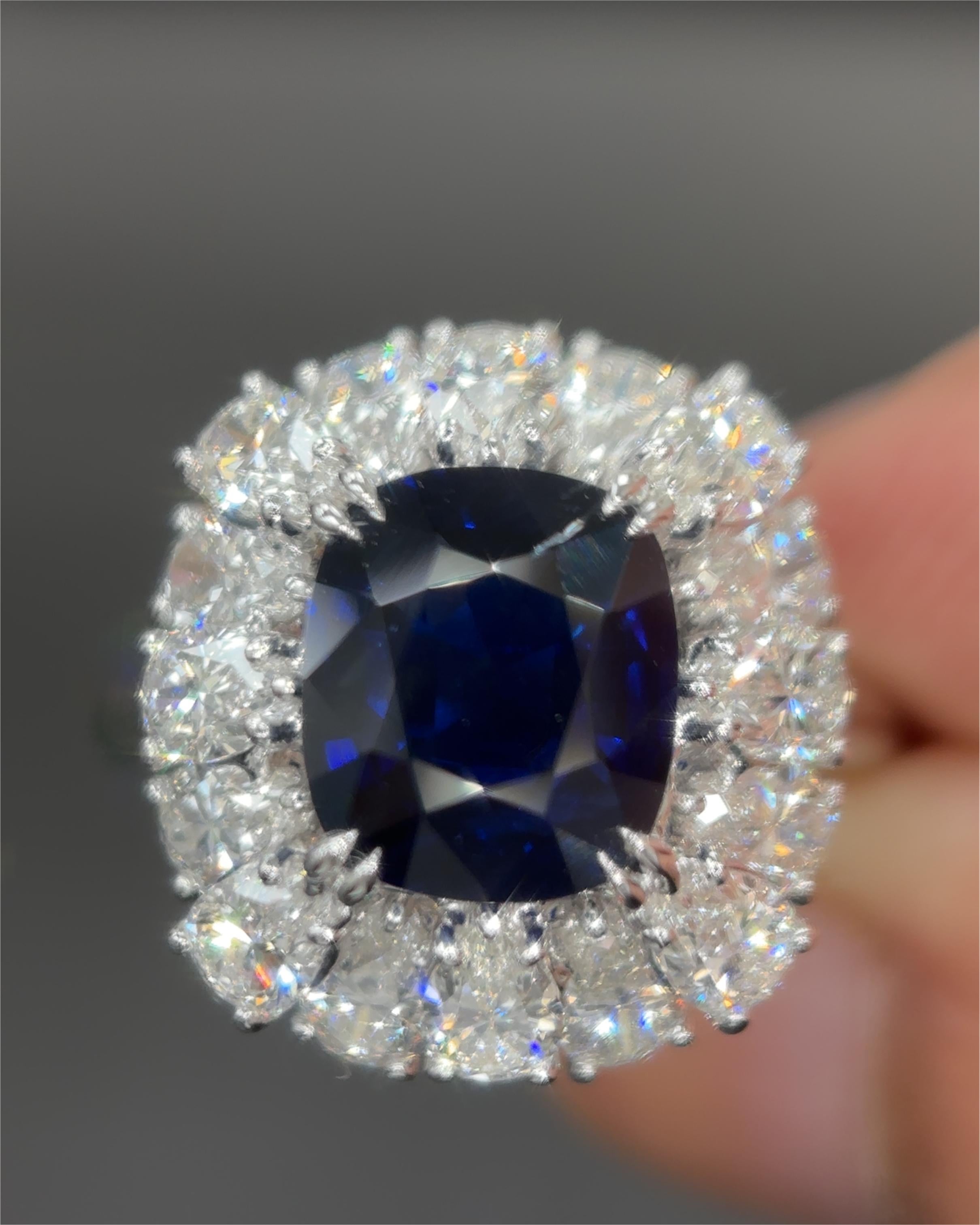 Bague en platine avec saphir bleu certifié Gubelin de 3,19 carats, sans chaleur en vente 4