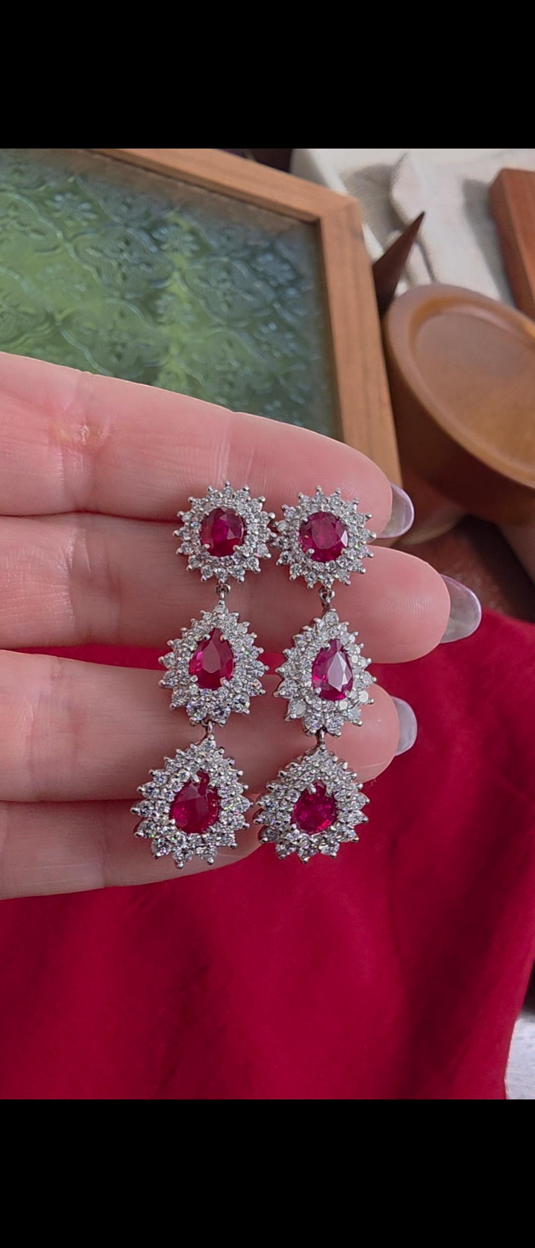 Orecchini pendenti con diamanti e rubini da 7,50 carati certificati Gubelin in platino in vendita 1