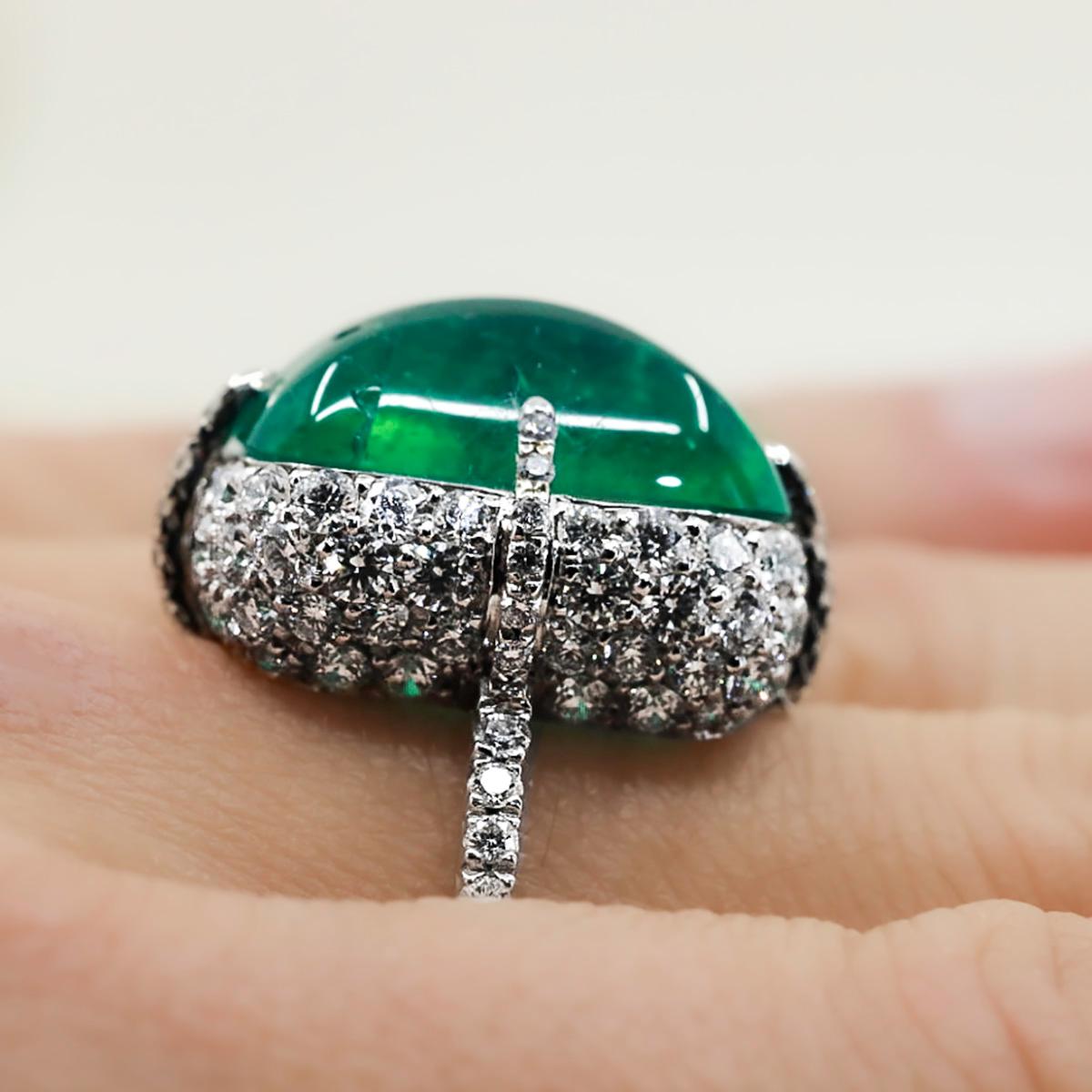 Cabochon Gubelin Certified 9.88ct Emerald Ring For Sale