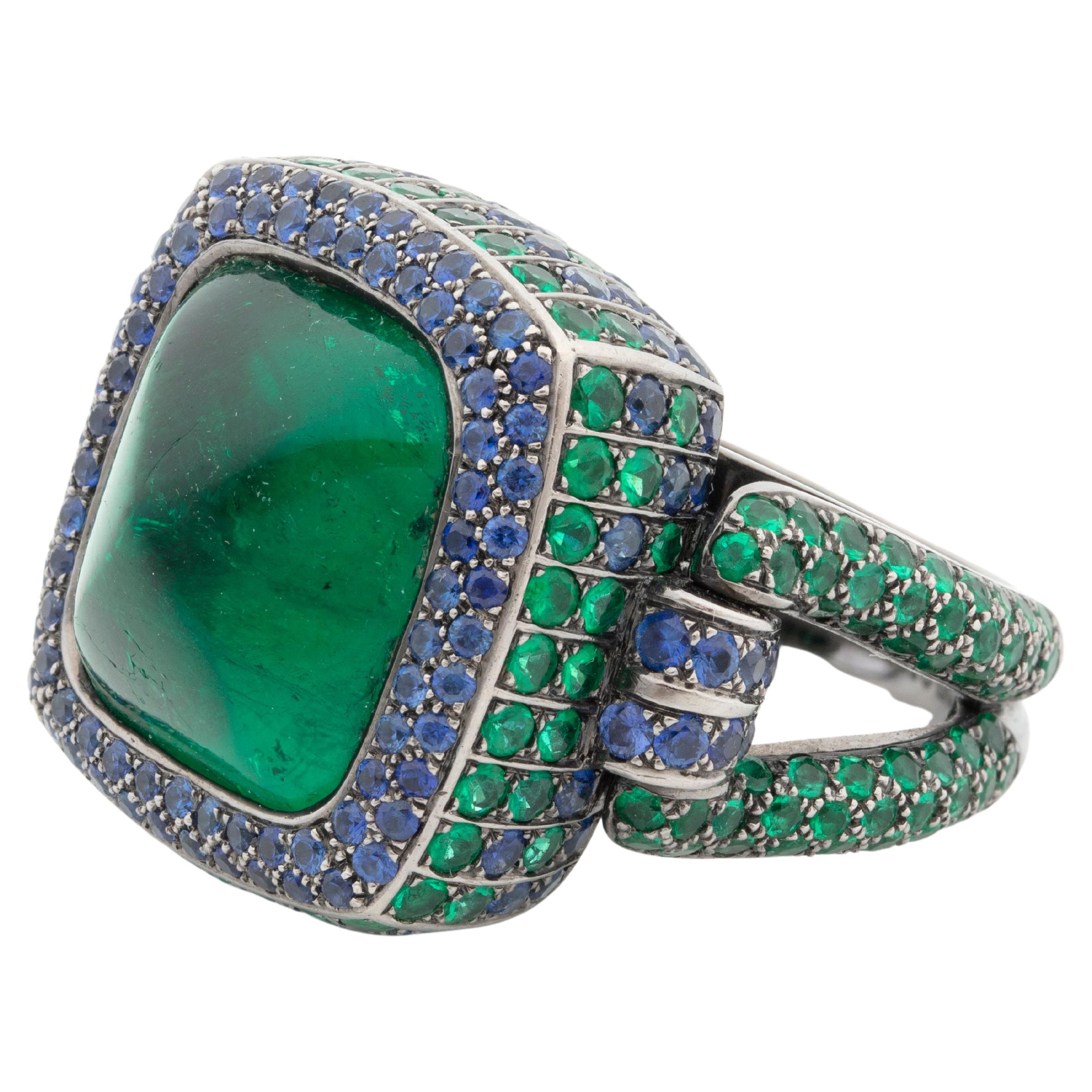 Gubelin Certified Boucheron 14.17 kt Colombian Sugarloaf Emerald & Sapphire Ring
