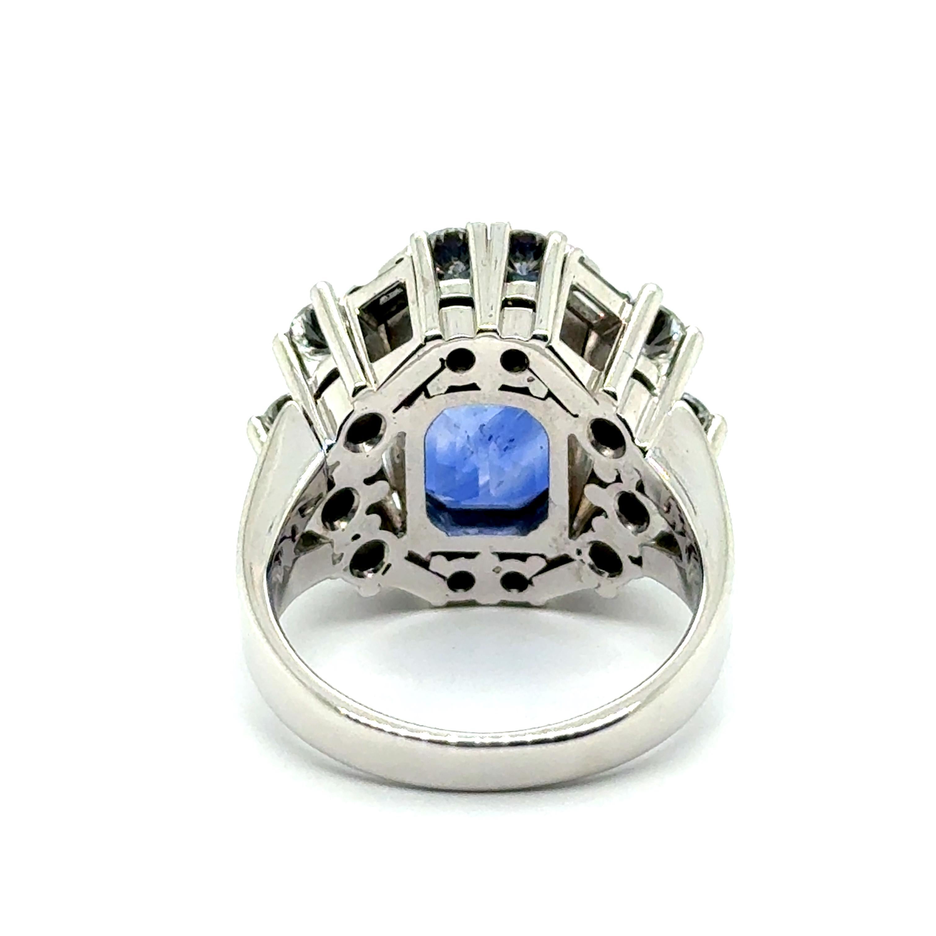 Octagon Cut Gübelin Certified Sri Lanka NTE Sapphire Ring with Diamonds in 18 Karat Gold For Sale